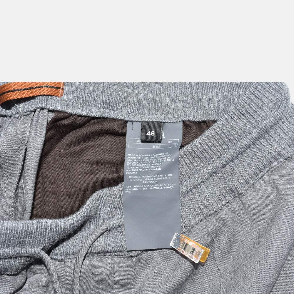 Gray Pants made of Wool (EU 48)