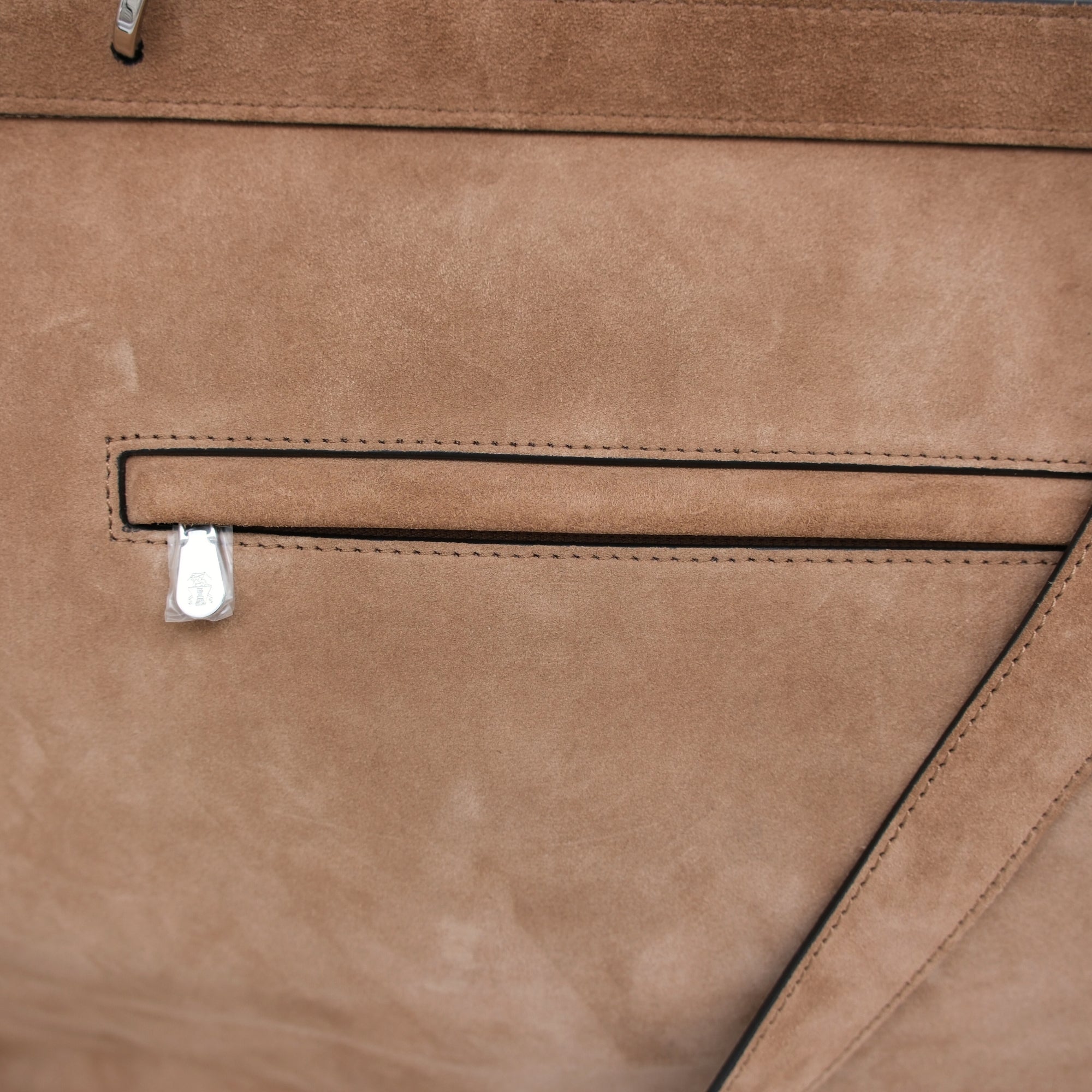 Brown Briefcase made of Leather (OS)