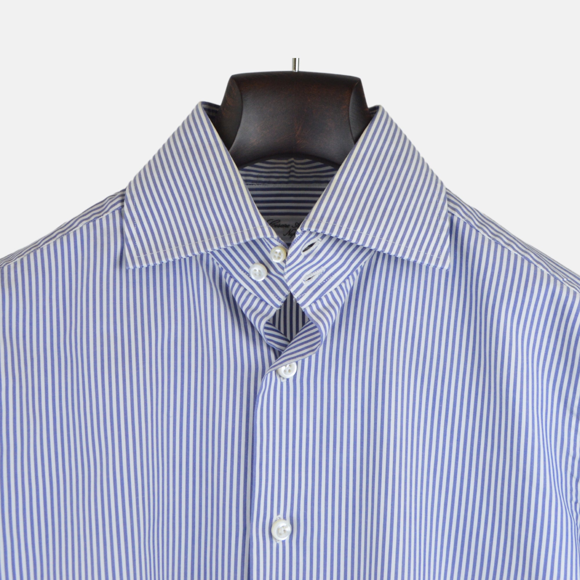 Blue/White Stripe Shirt made of Cotton (38)