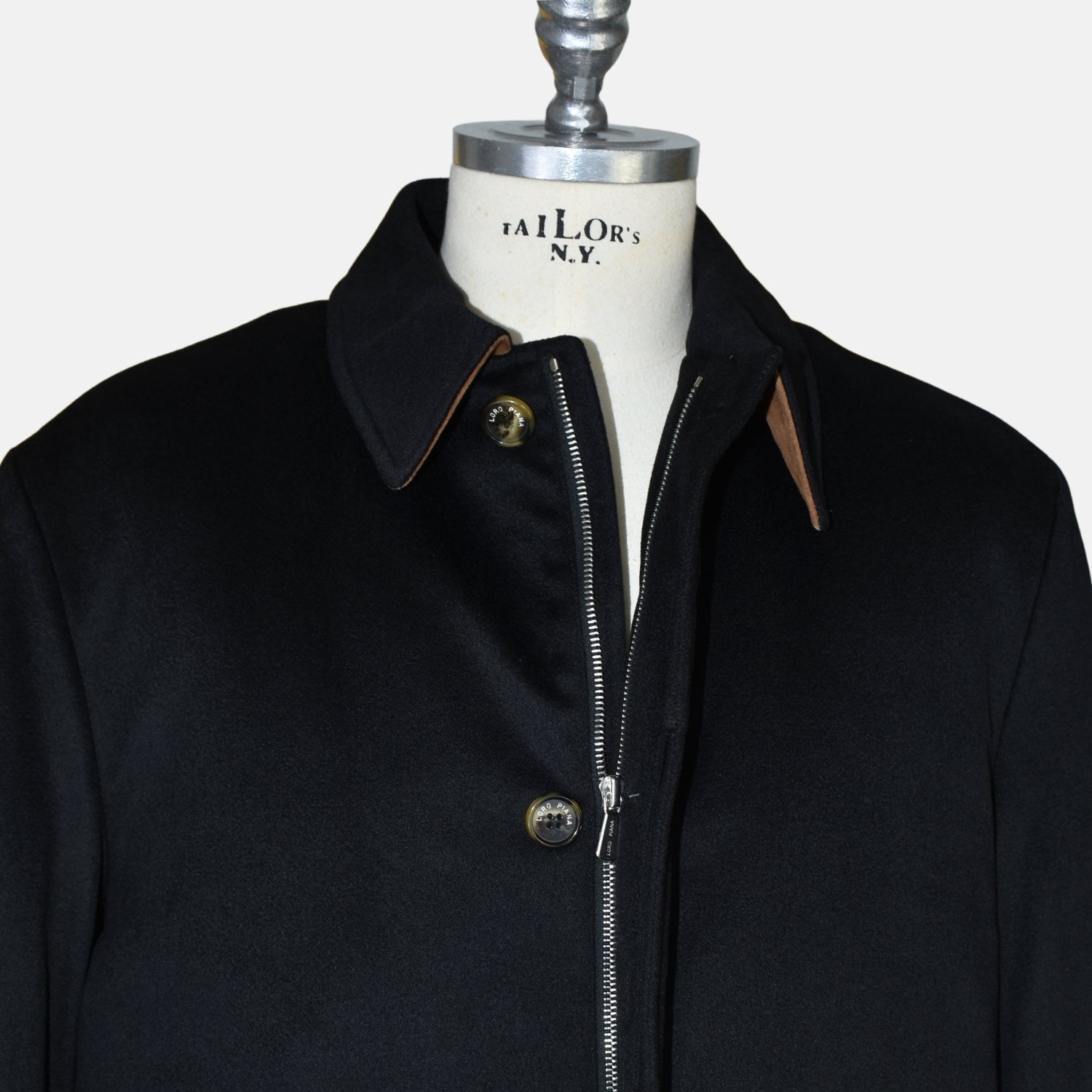 Black Beaver Lined "Storm System" Parka made of Cashmere (L)