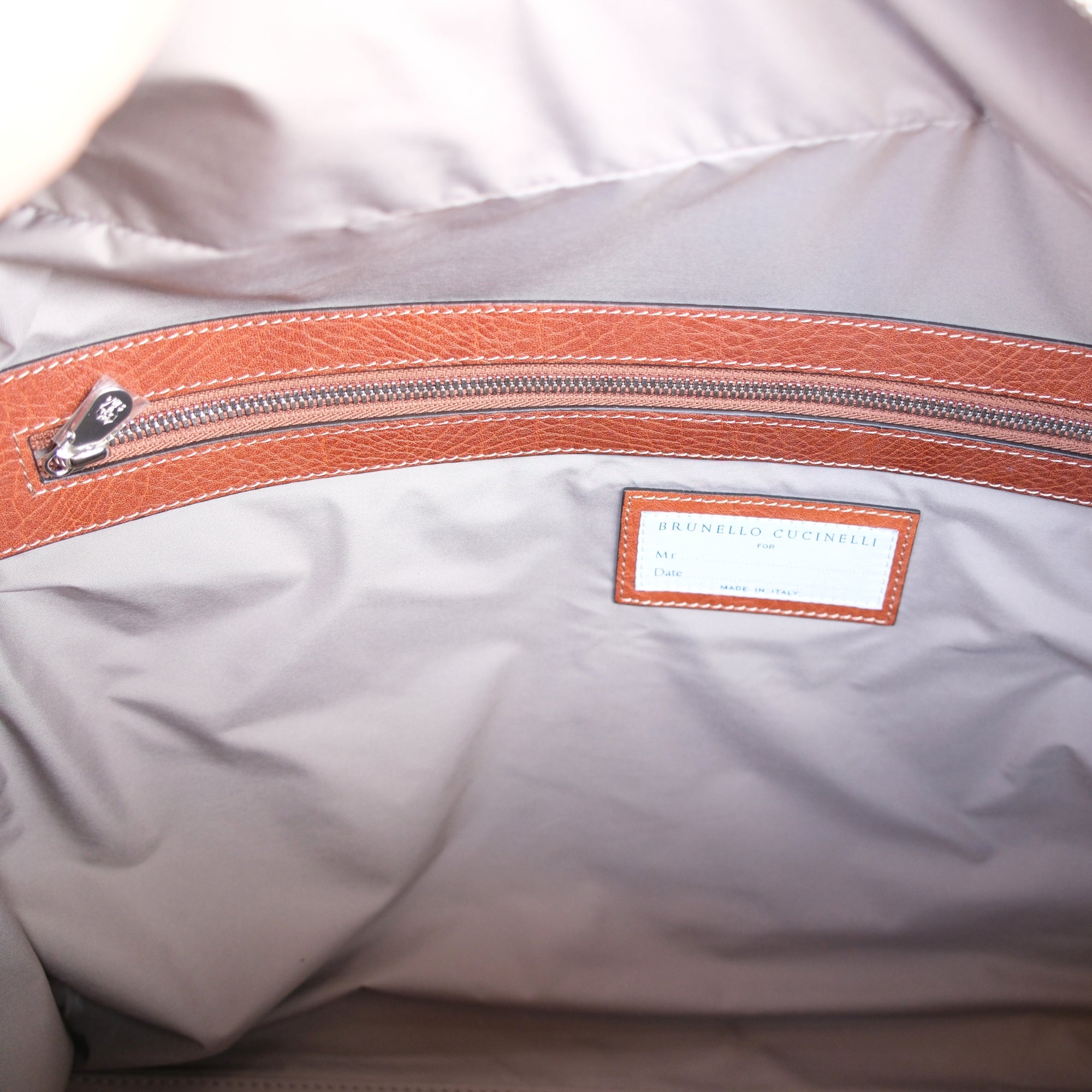 Brown Weekender made of Leather