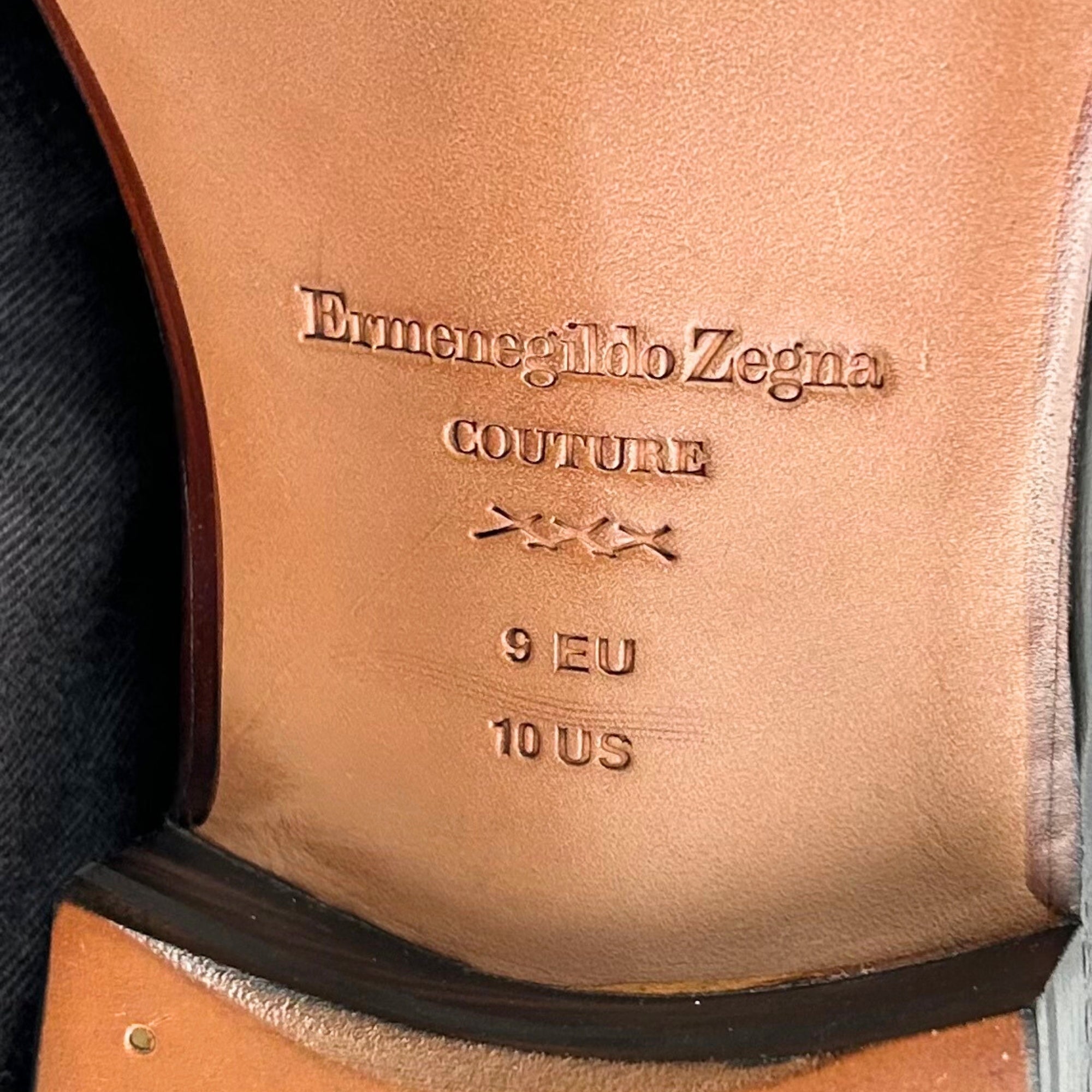 Black Chelsea Boots made of Leather (EU 43)