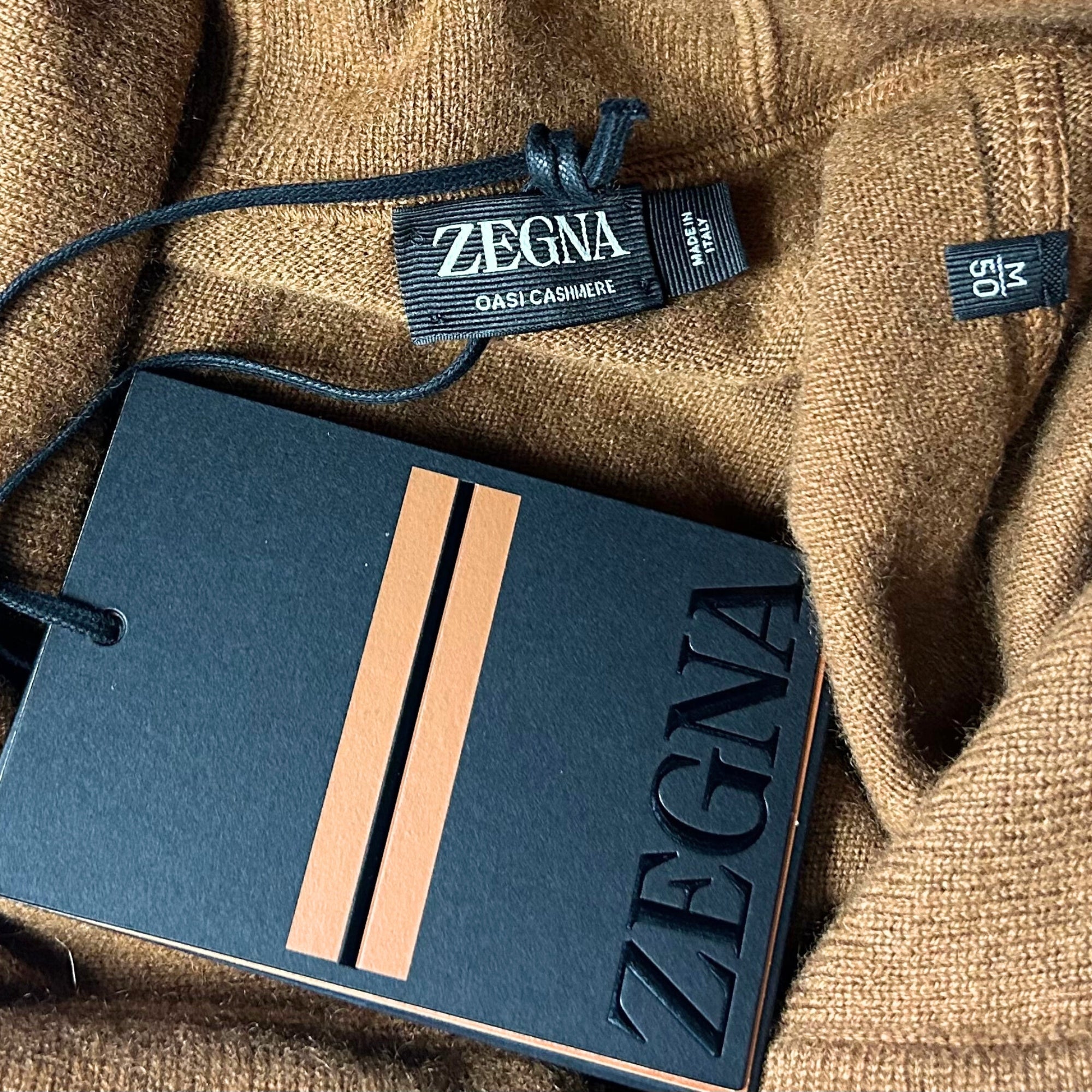 Dark Foliage Hoodie made of Cashmere (EU 50)