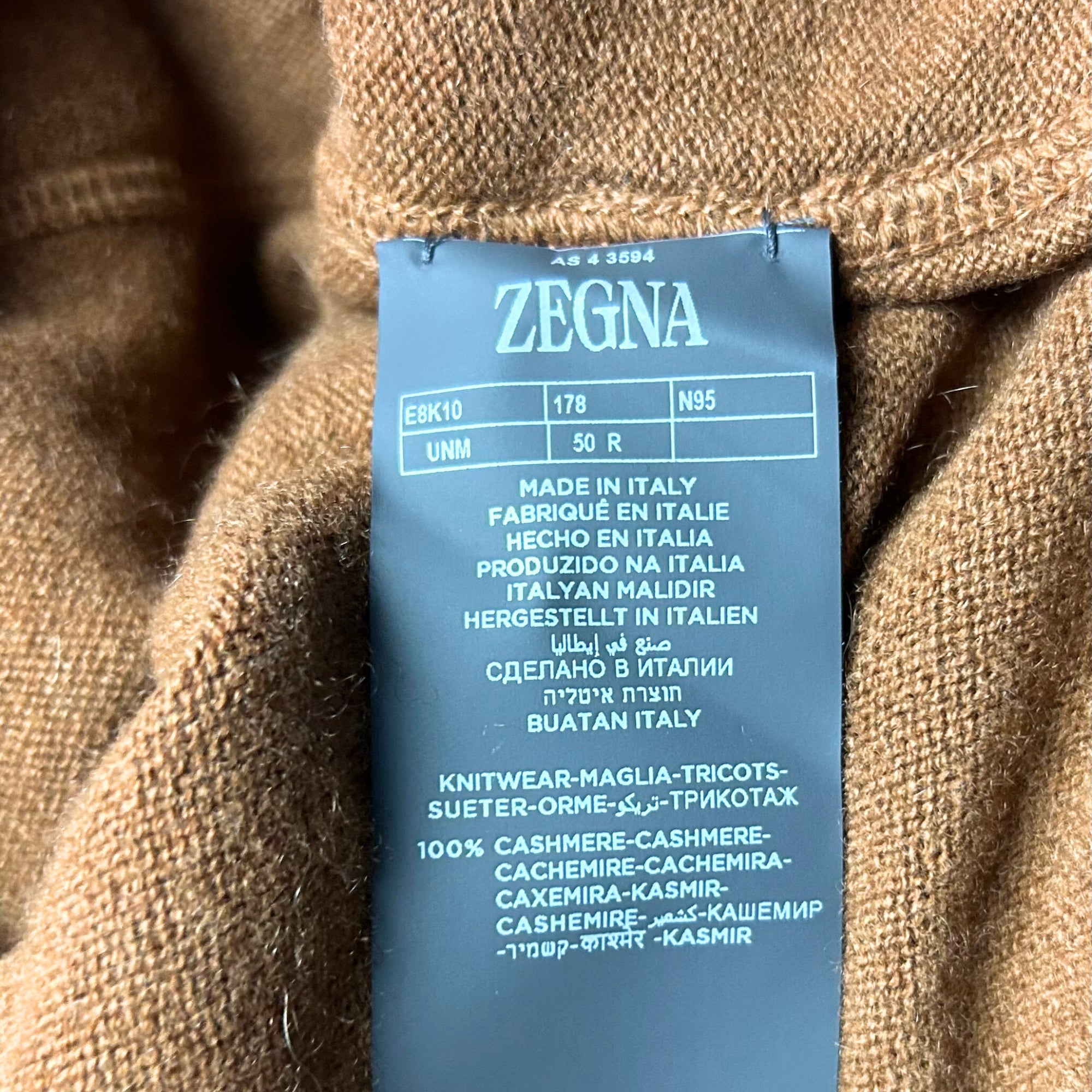 Dark Foliage Hoodie made of Cashmere (EU 50)