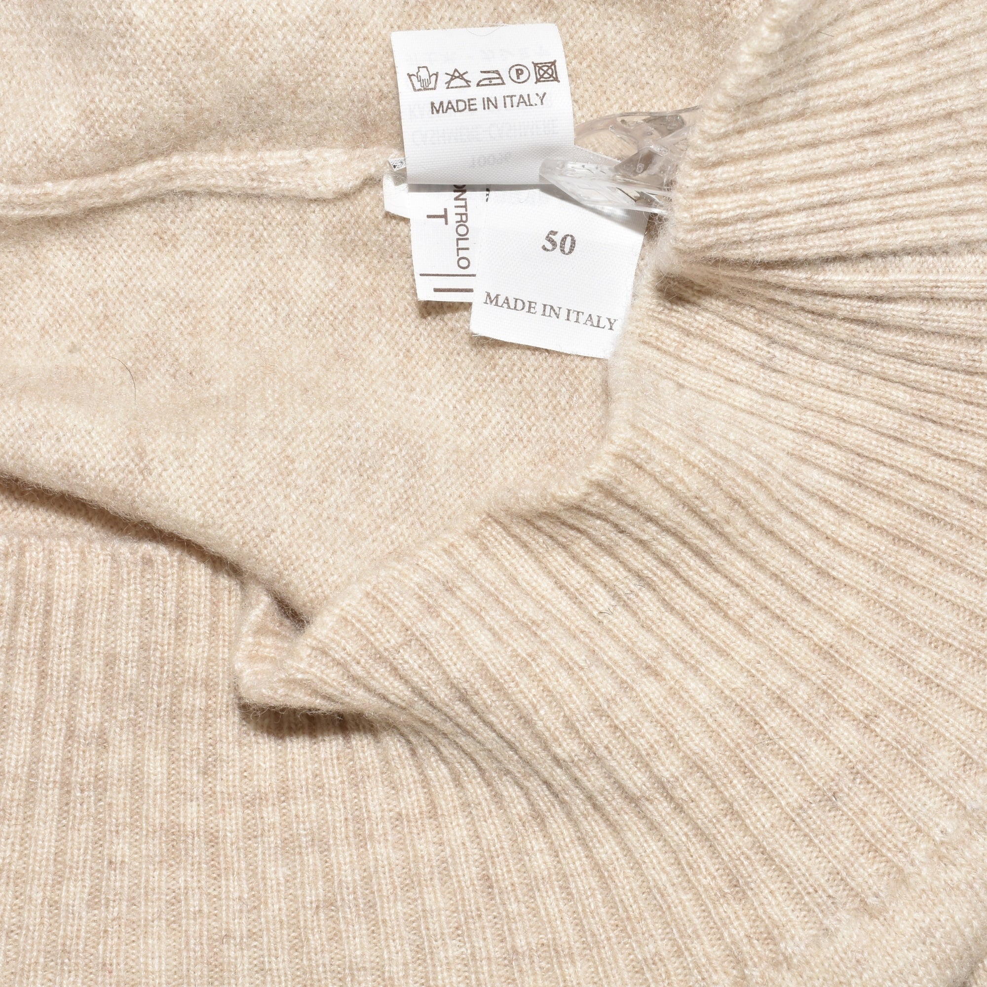 Beige Shawl Collar Sweater made of Cashmere (EU 50)