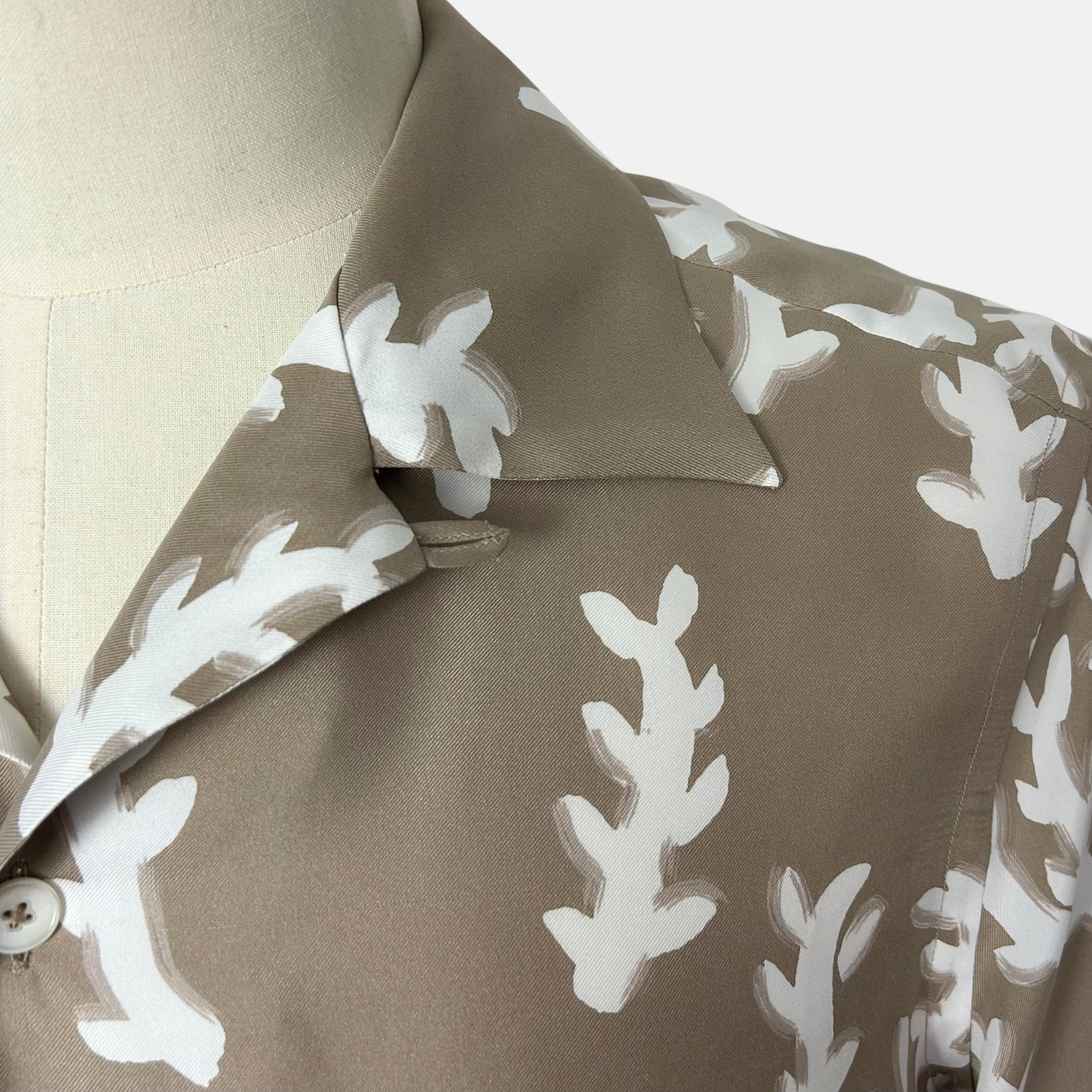 Beige-Taupe Patterned Bowling Shirt made of Silk (M)