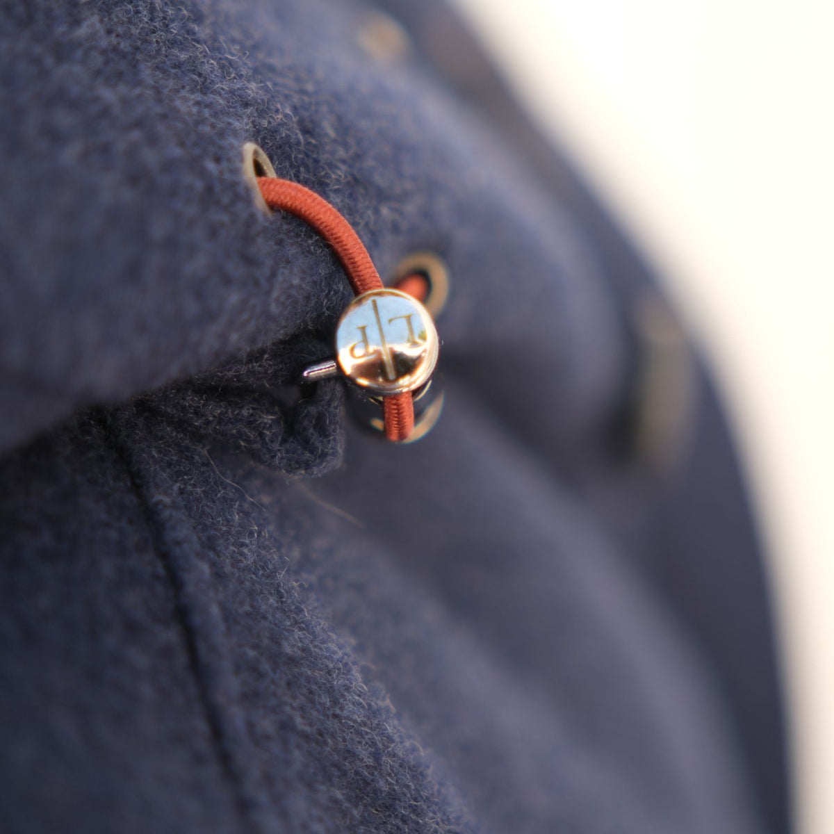 Loro Piana Blue Storm System Parka made of Cashmere/Polyamide/Elastane with Suede Details (S) – pre-owned | Sanpetuna
