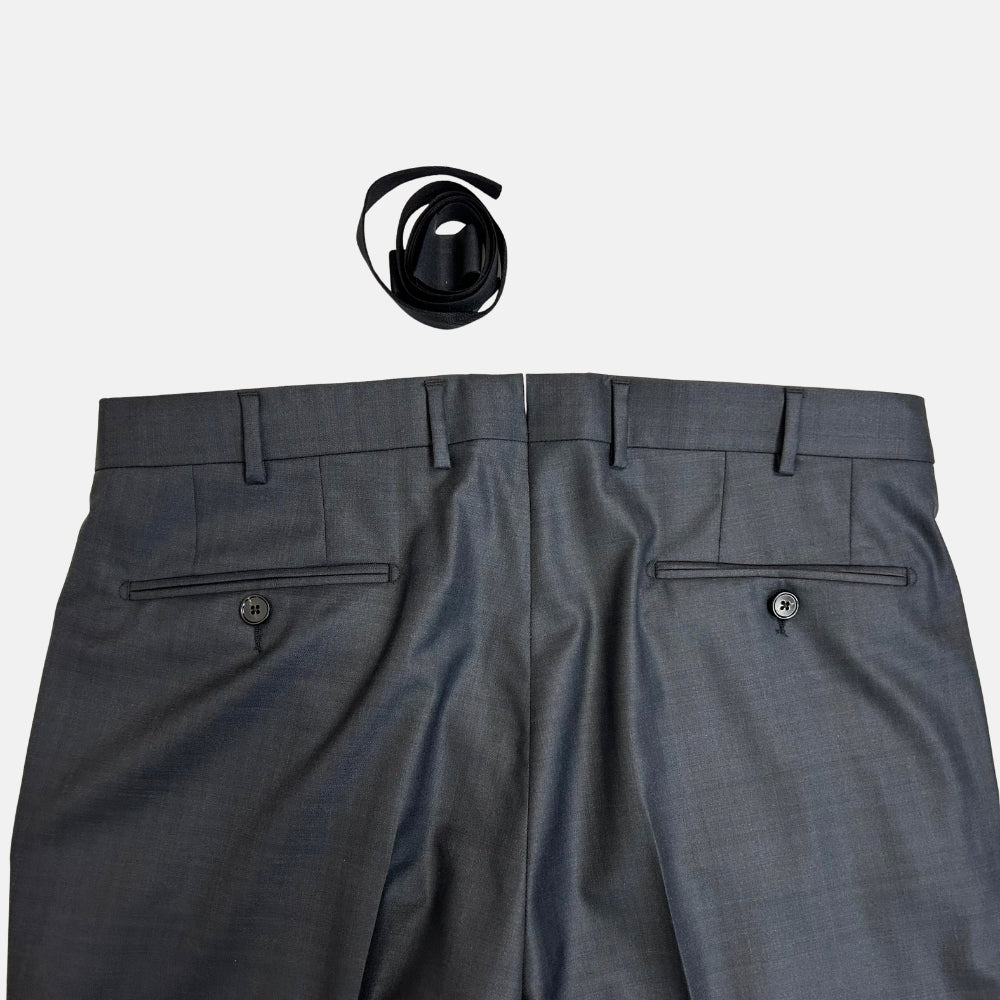 Gray Melange Suit made of Wool (EU 50)