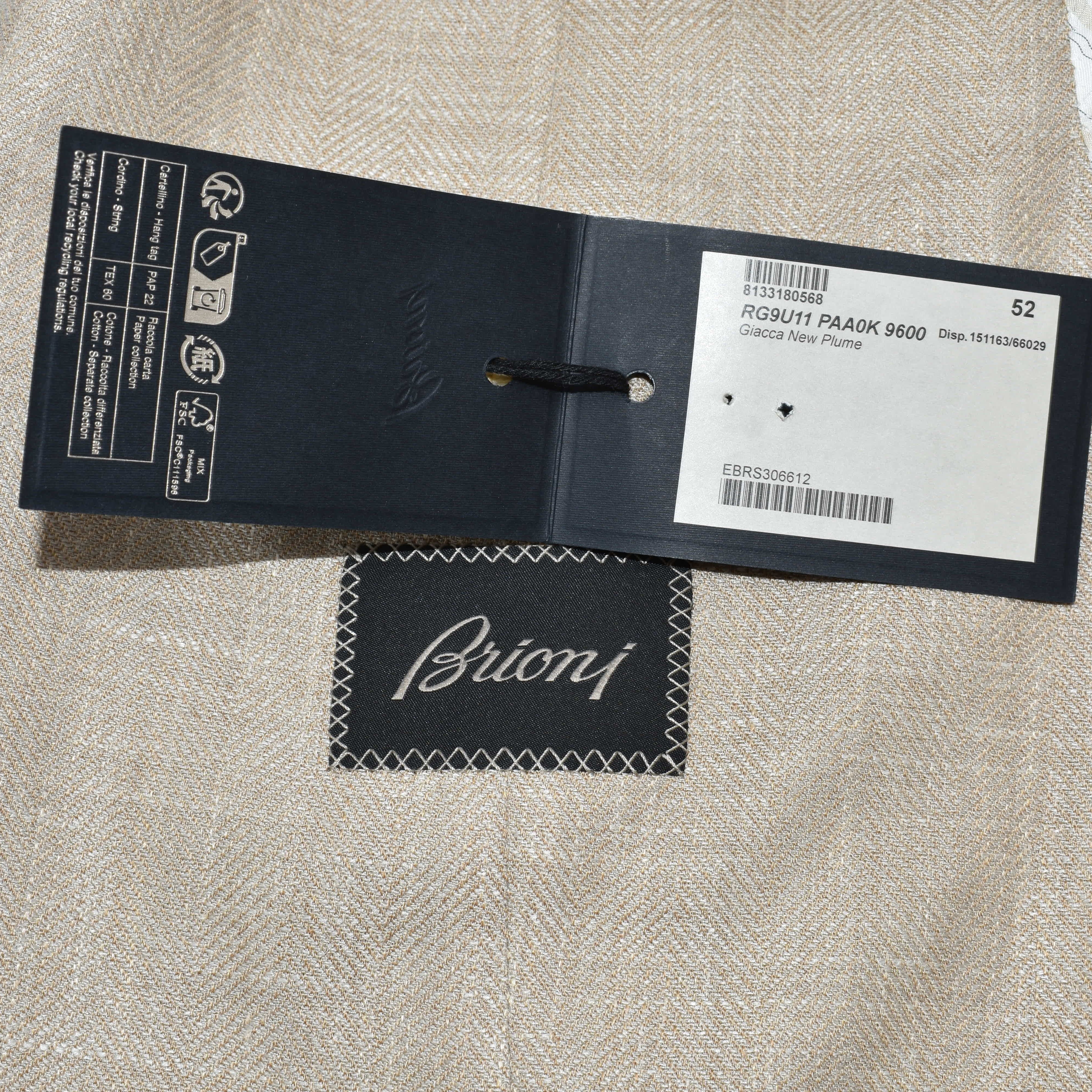 Beige Herringbone Blazer made of Wool/Silk/Linen (EU 48, EU 52)