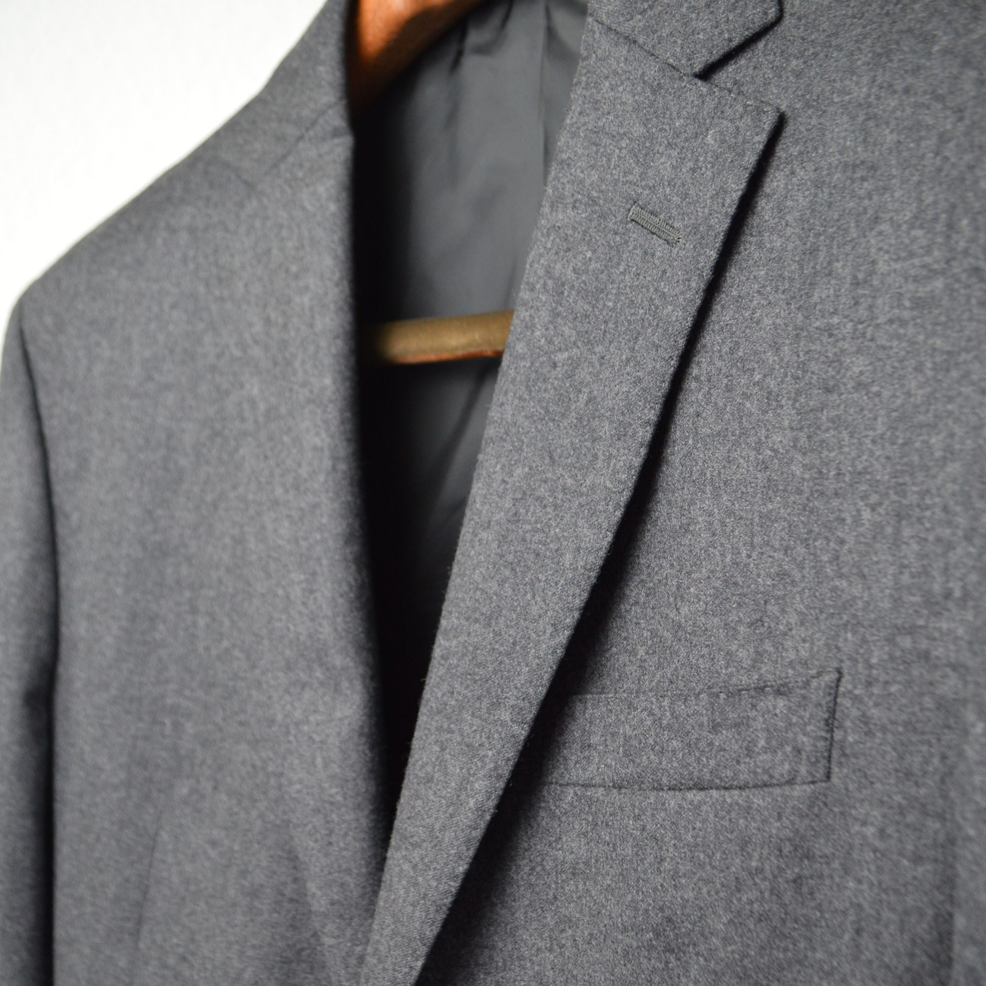 Grey Flannel Suit made of Wool (EU 48L)