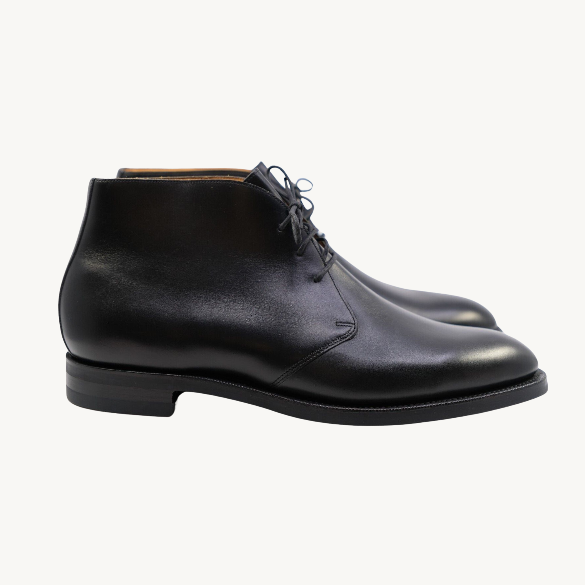 Black Chukka-Boots made of Leather