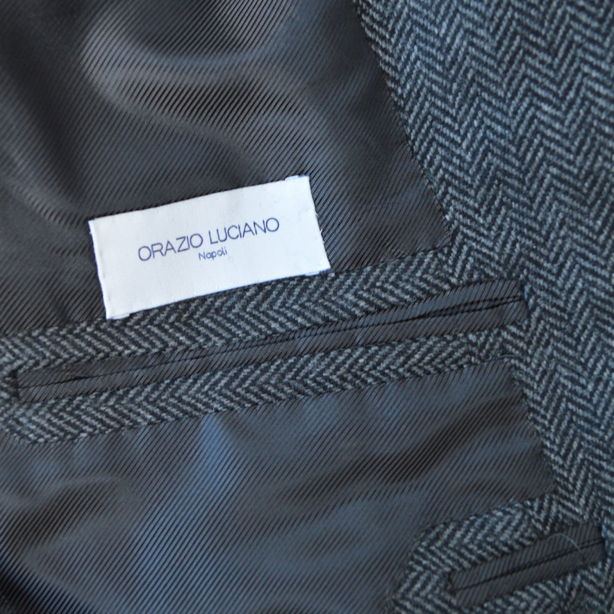 Charcoal Herringbone Blazer made of Cashmere (EU 50L)