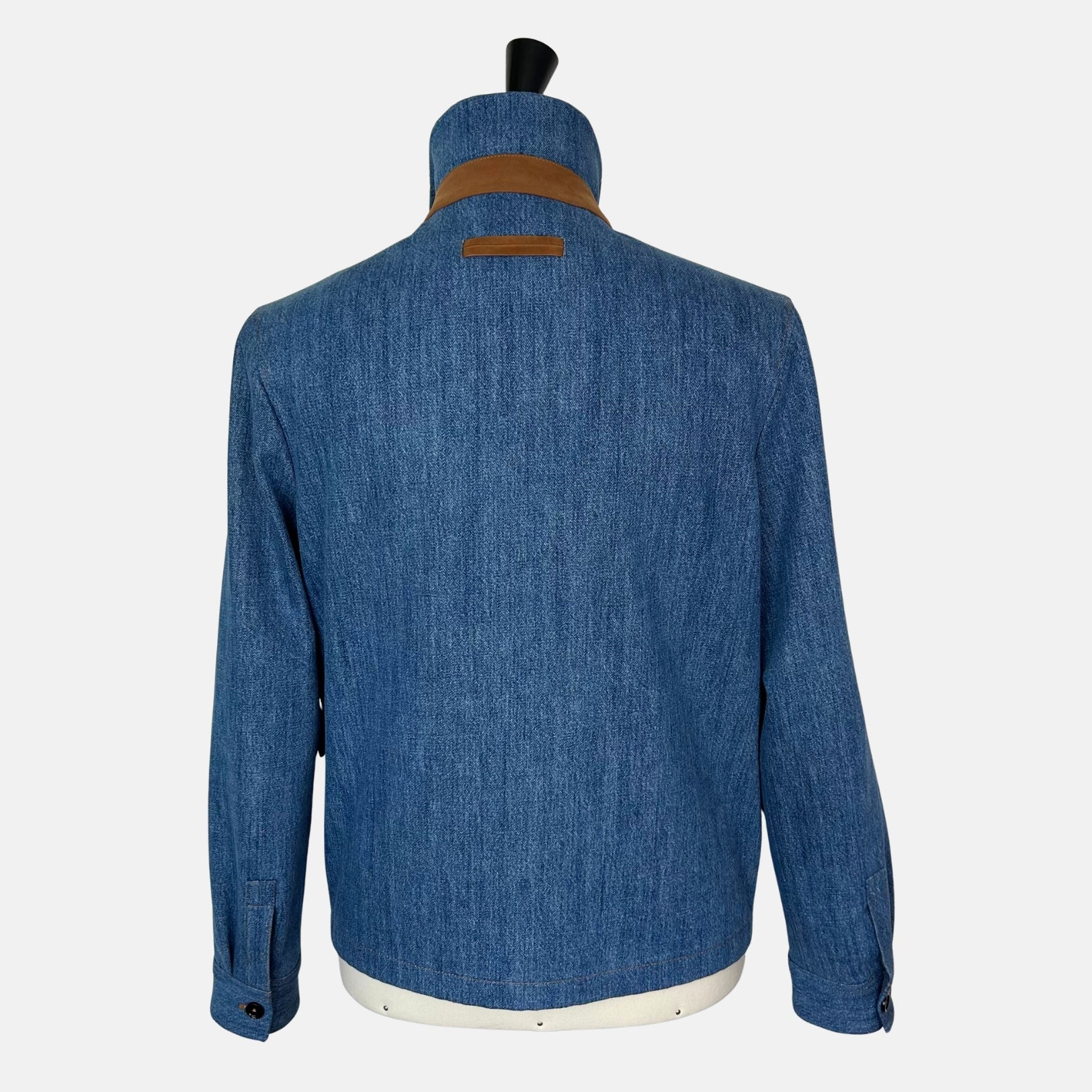 Blue Denim Jacket made of Cotton /Leather Details (EU 48)
