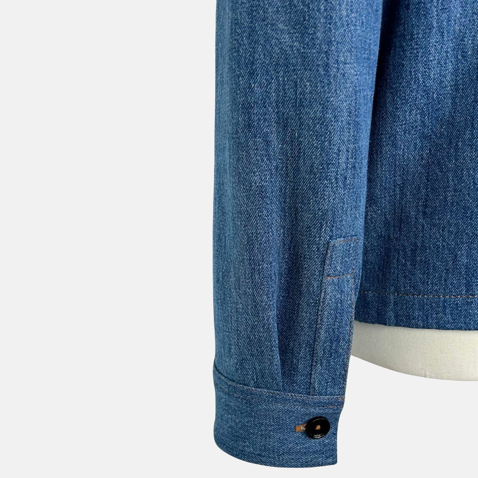 Blue Denim Jacket made of Cotton /Leather Details (EU 48)
