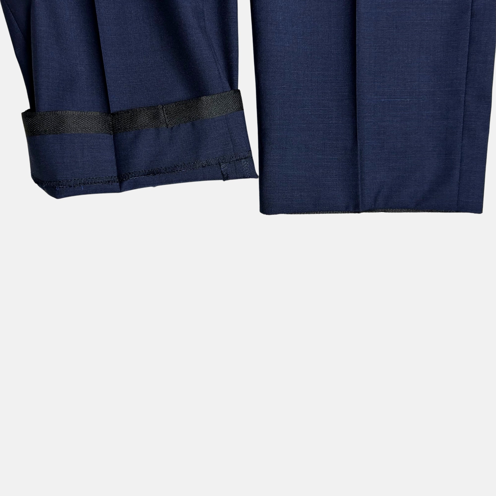 Navy Suit made of Silk/Virgin Wool (EU 48)