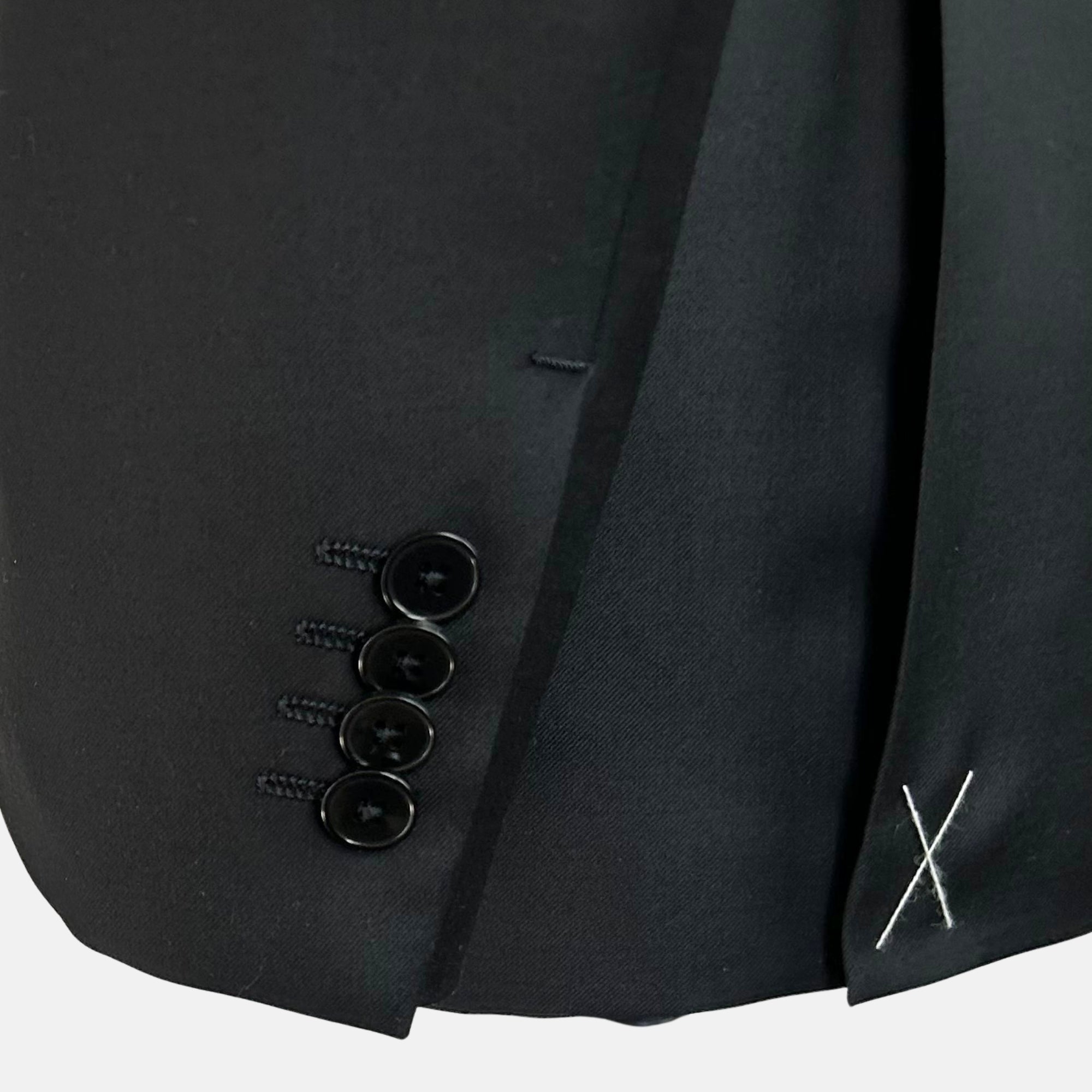 Black Suit made of Merino Wool (EU 48)