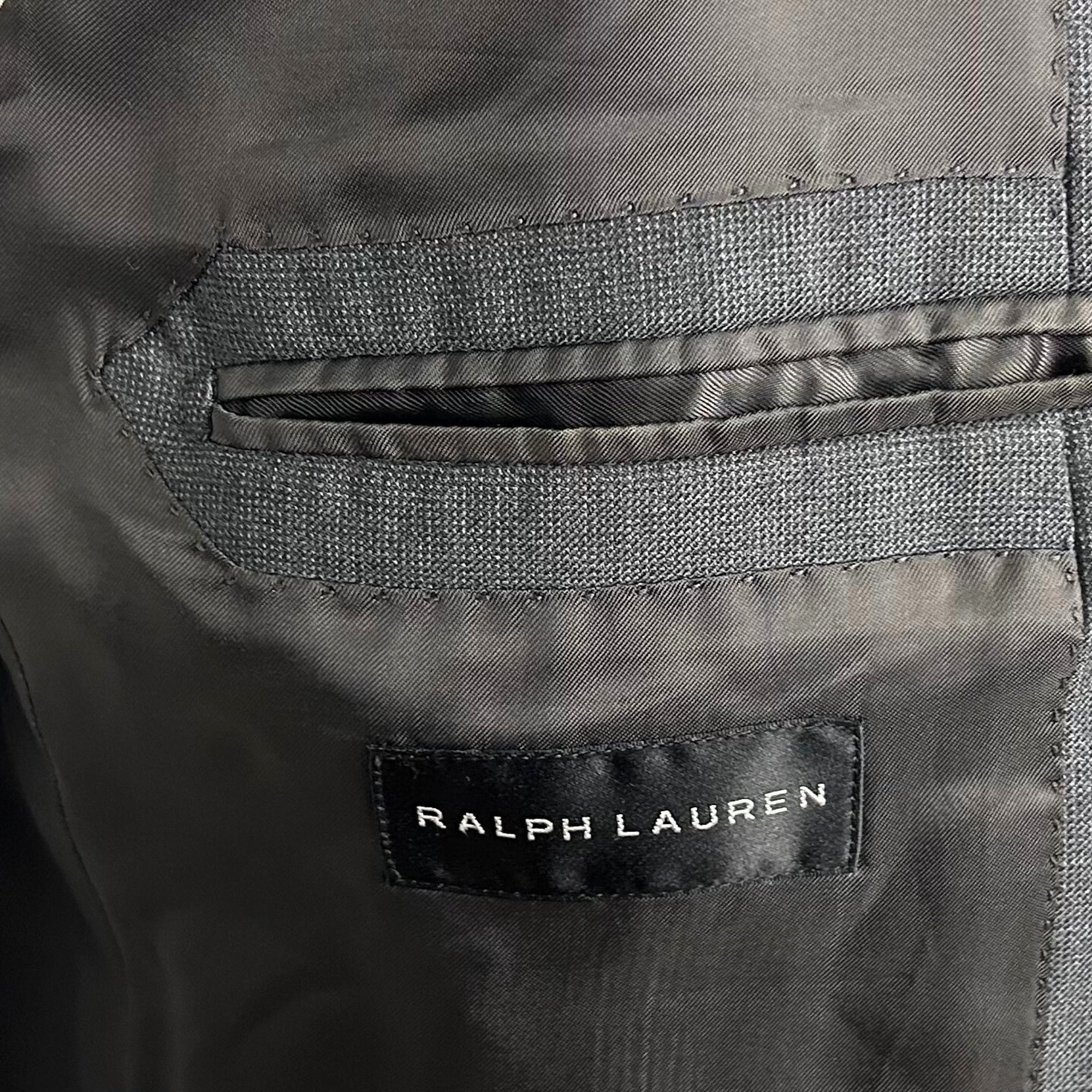 Gray Patterned Suit made of Wool (EU 52)