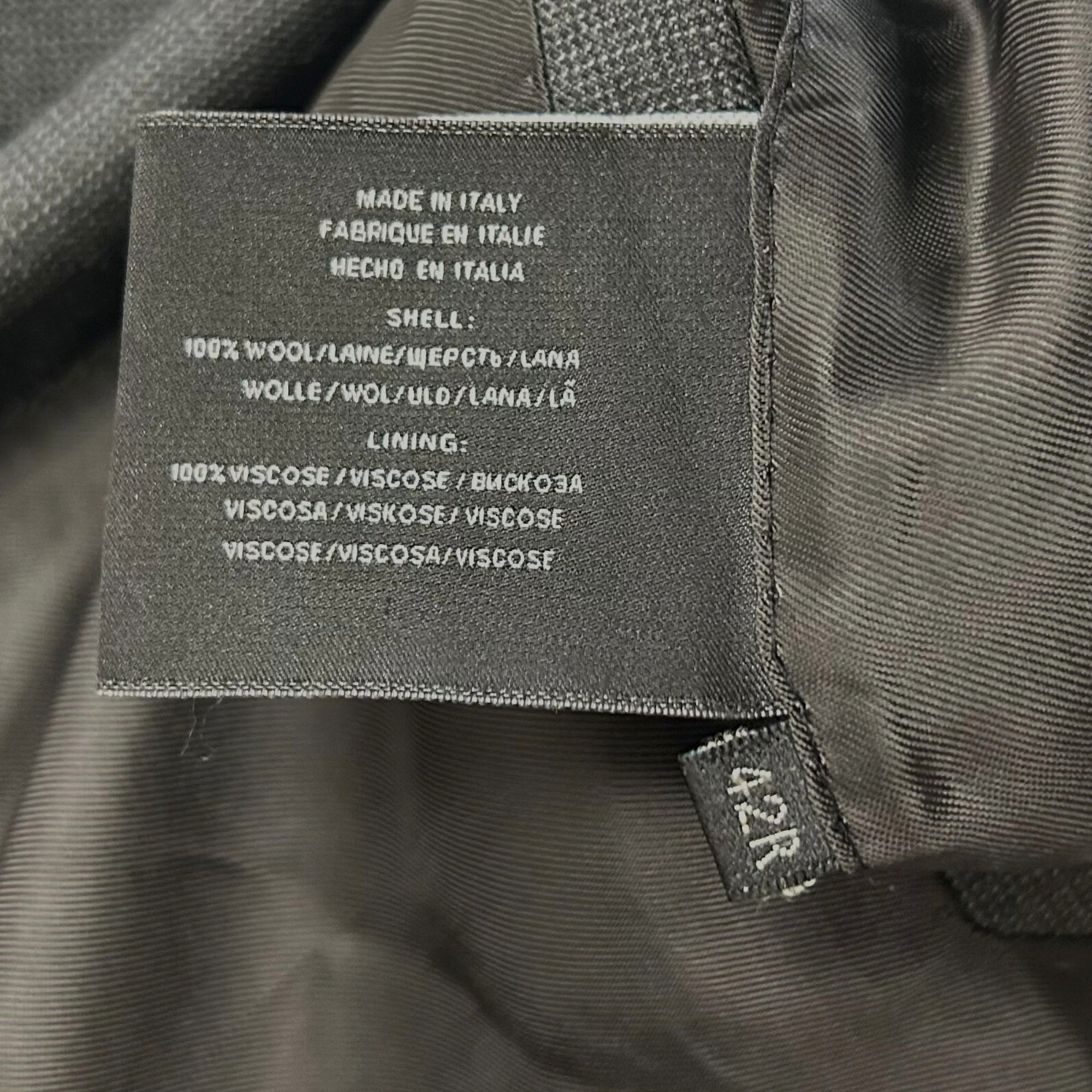 Gray Patterned Suit made of Wool (EU 52)