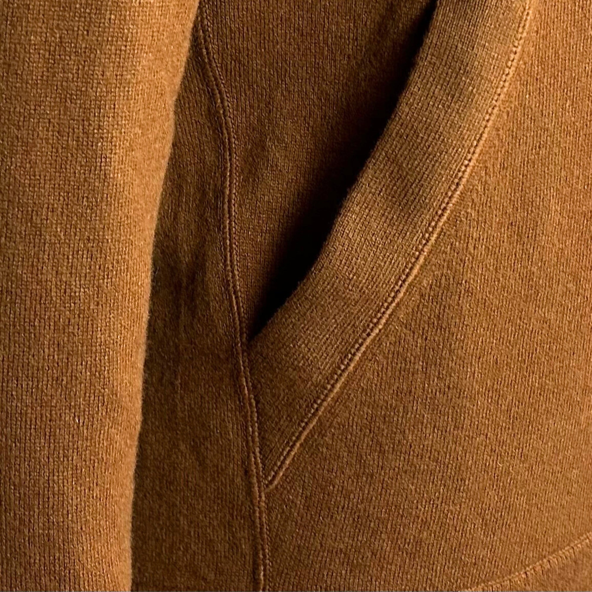 Dark Foliage Hoodie made of Cashmere (EU 48, EU 50, EU 52, EU 54)