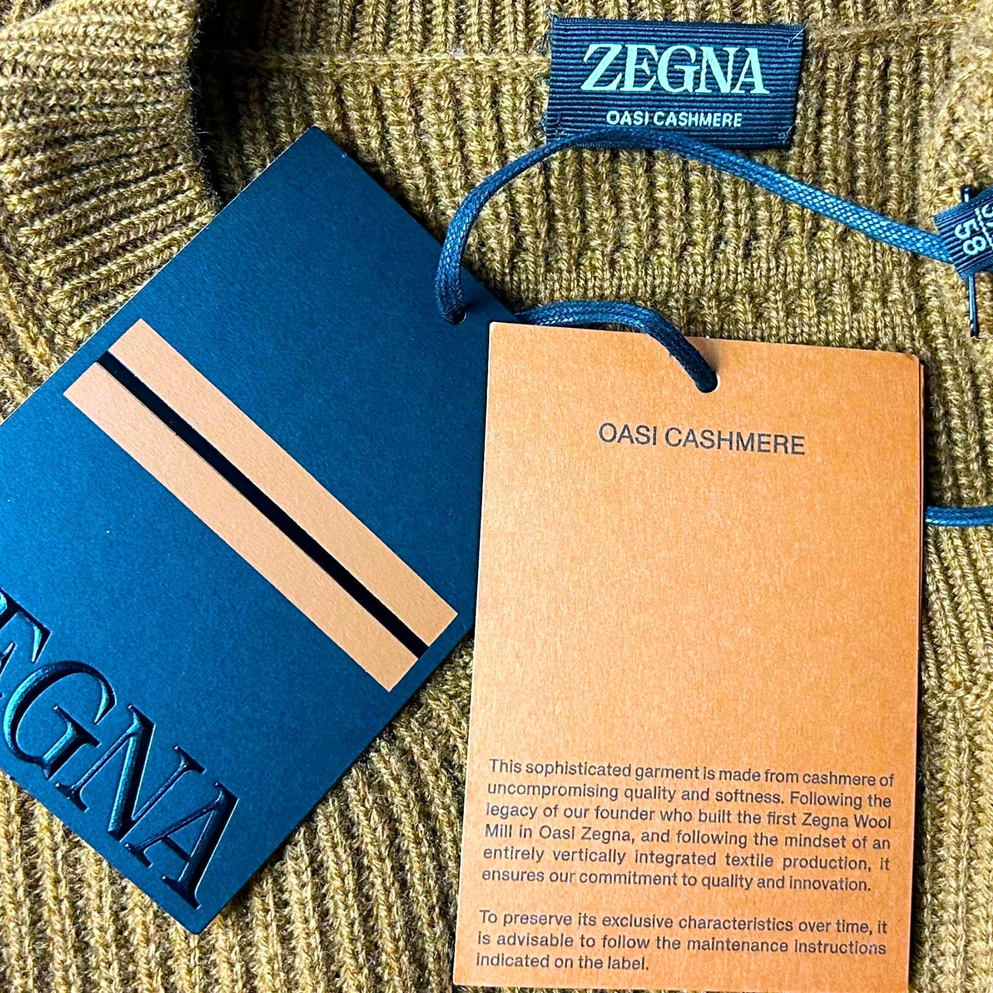 Dark Foliage Sweater made of Cashmere (EU 58)