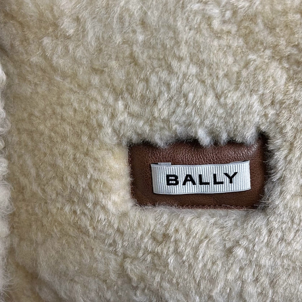 Brown Jacket made of Lamb Shearling (EU 50)