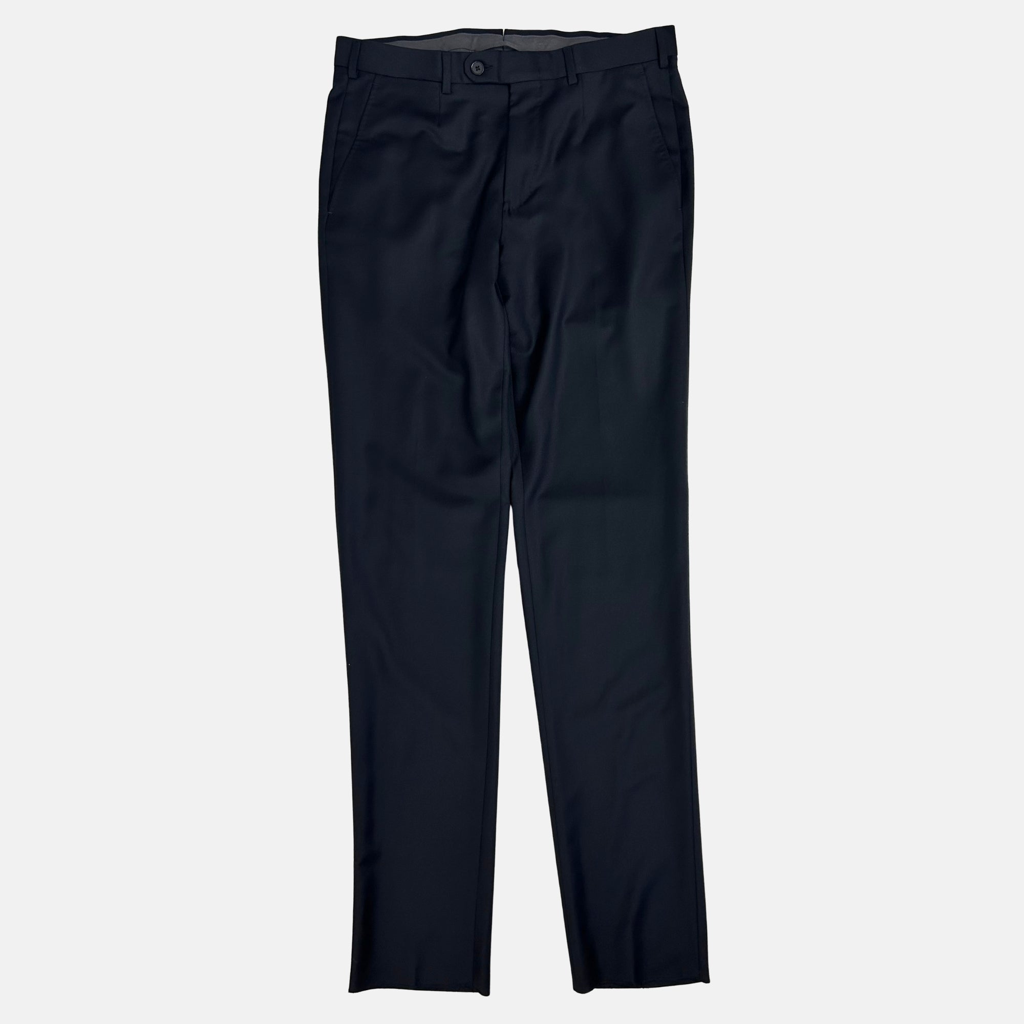 Black Suit made of Merino Wool (EU 48)