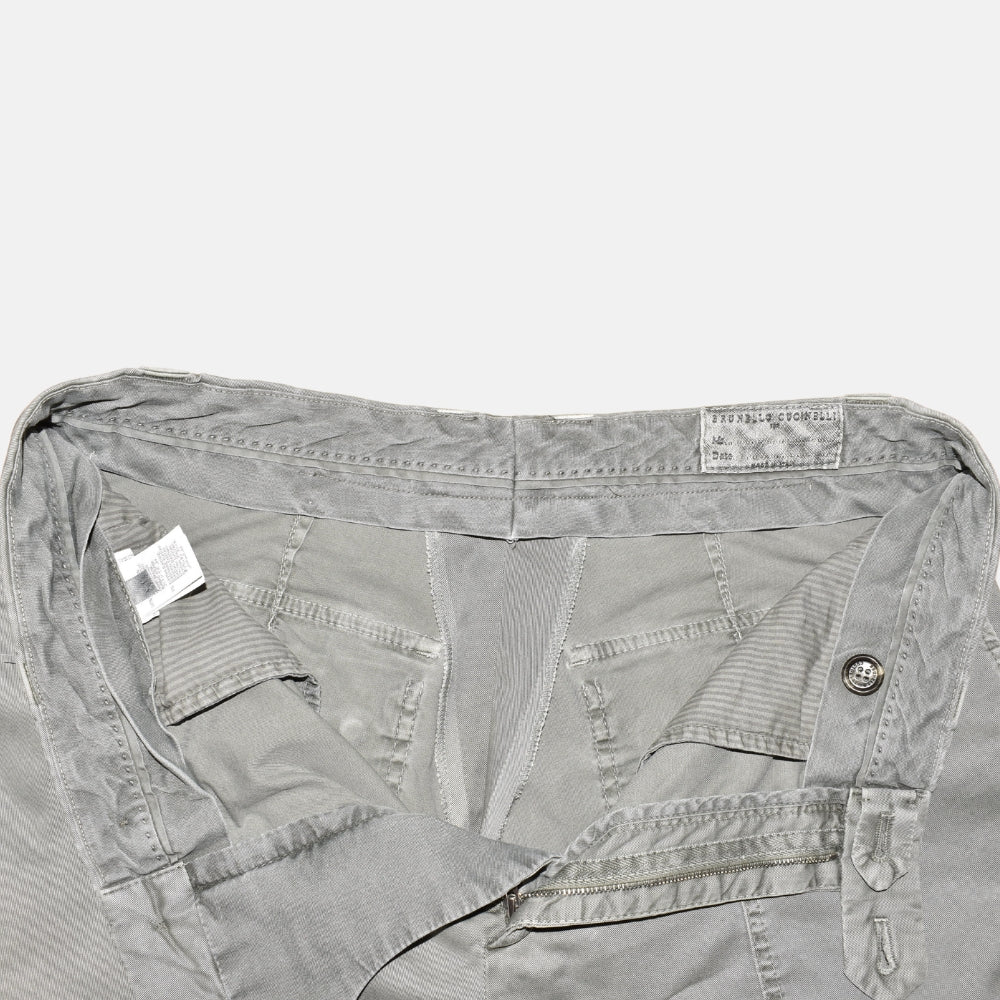 Khaki Shorts made of Cotton (EU 50)