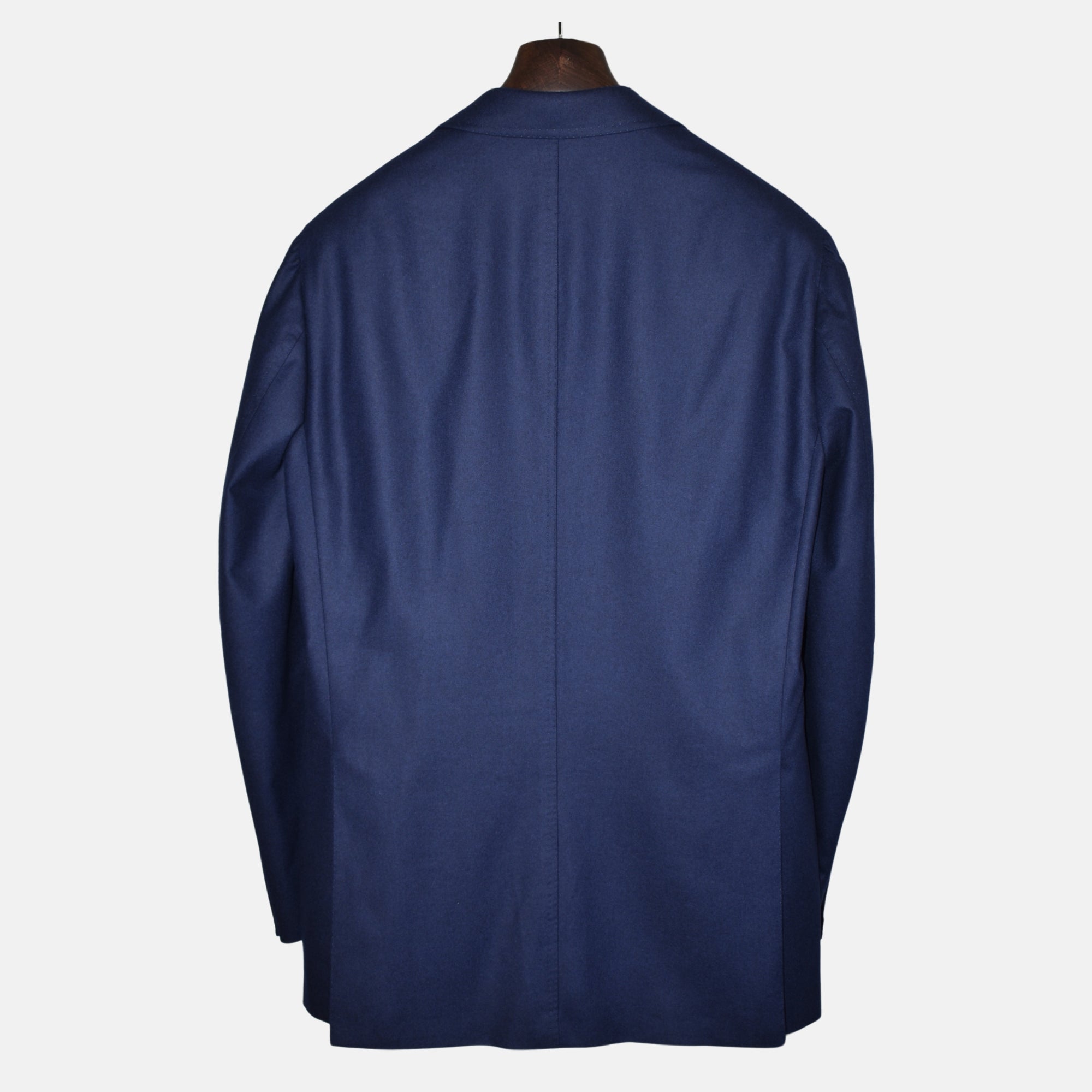 Navy Double Breasted Suit made of Wool (EU 52L)