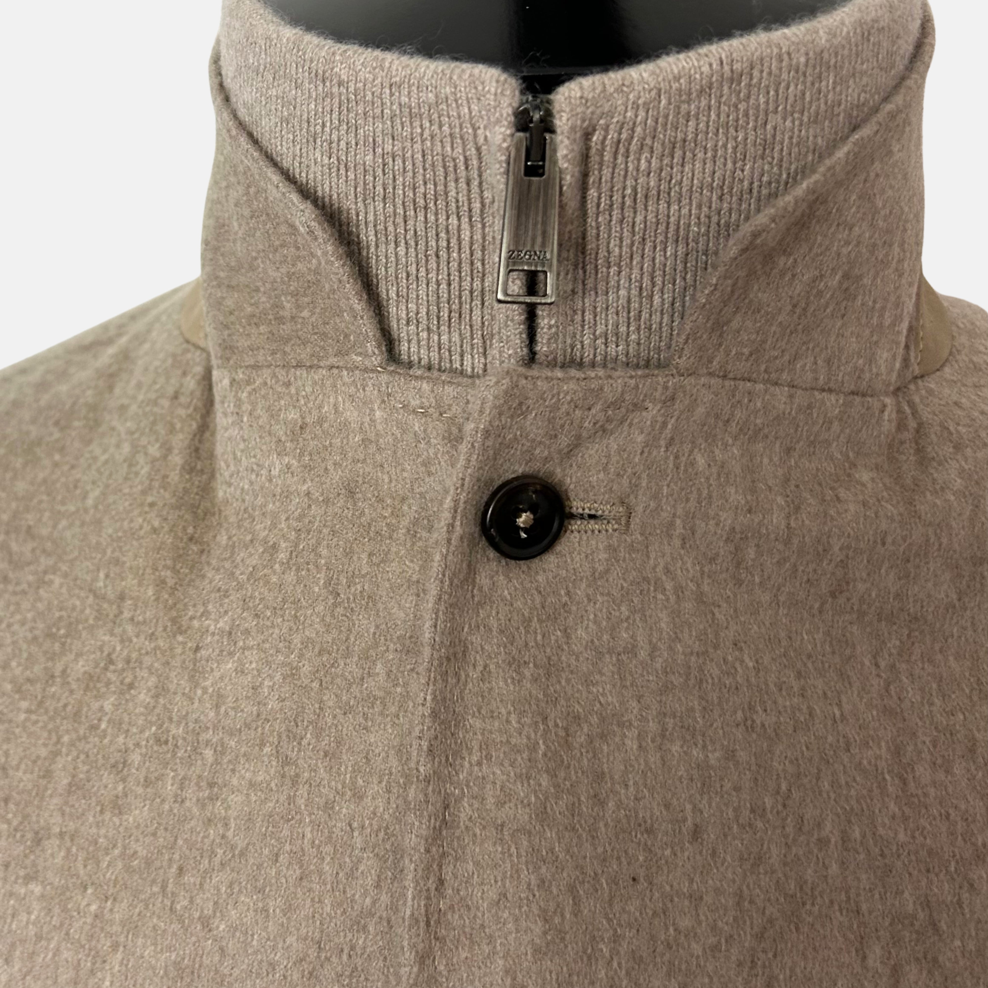 Sand Oasi Cashmere Jacket with Removable Vest (EU 52)