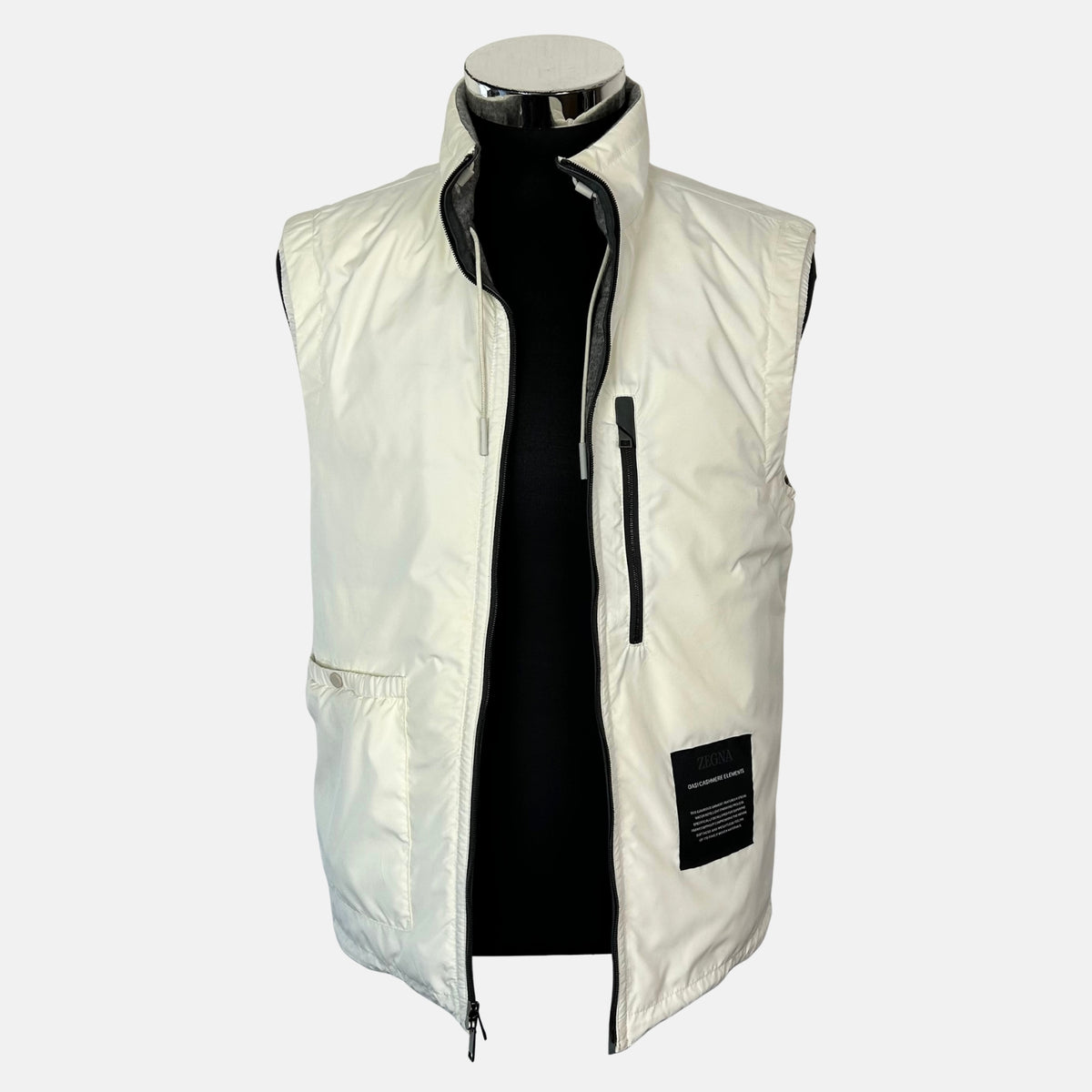 Grey Down Vest made of Cashmere/Leather Details (EU 48)