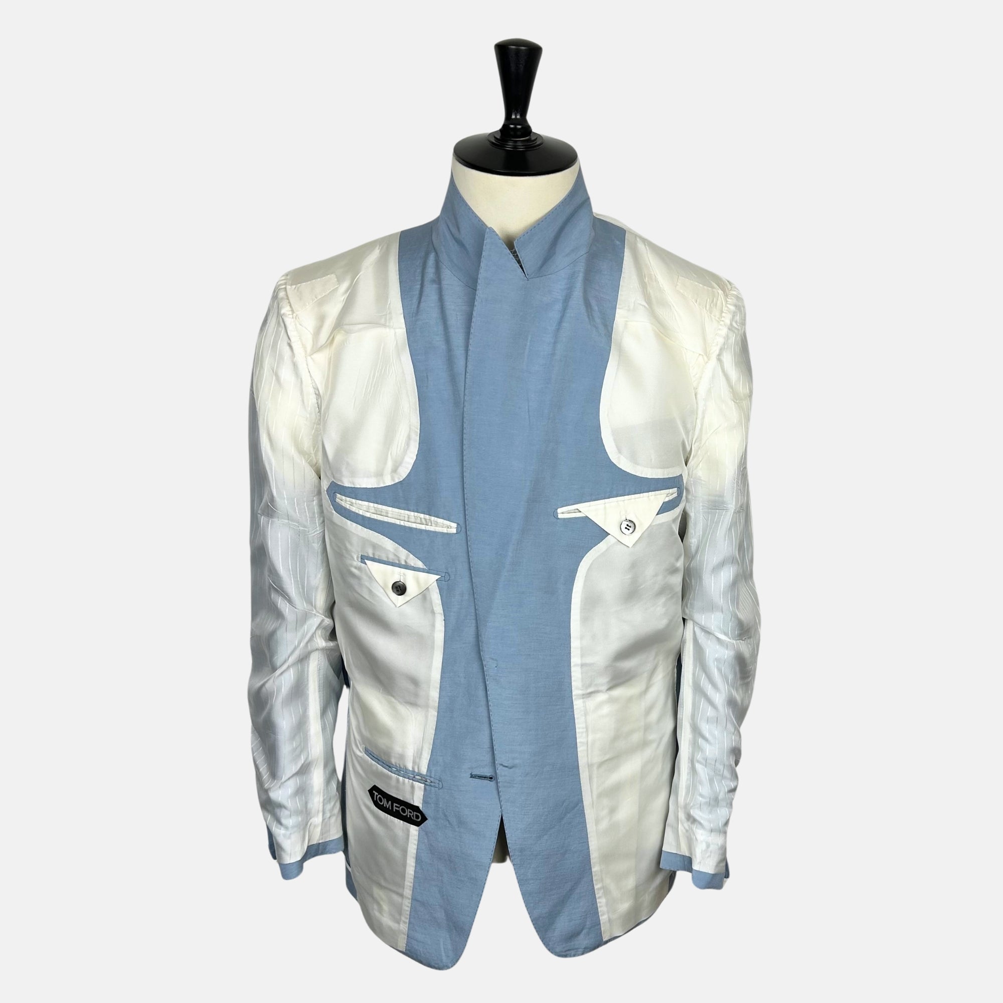 Light Blue Suit made of Silk/Linen (EU 54)