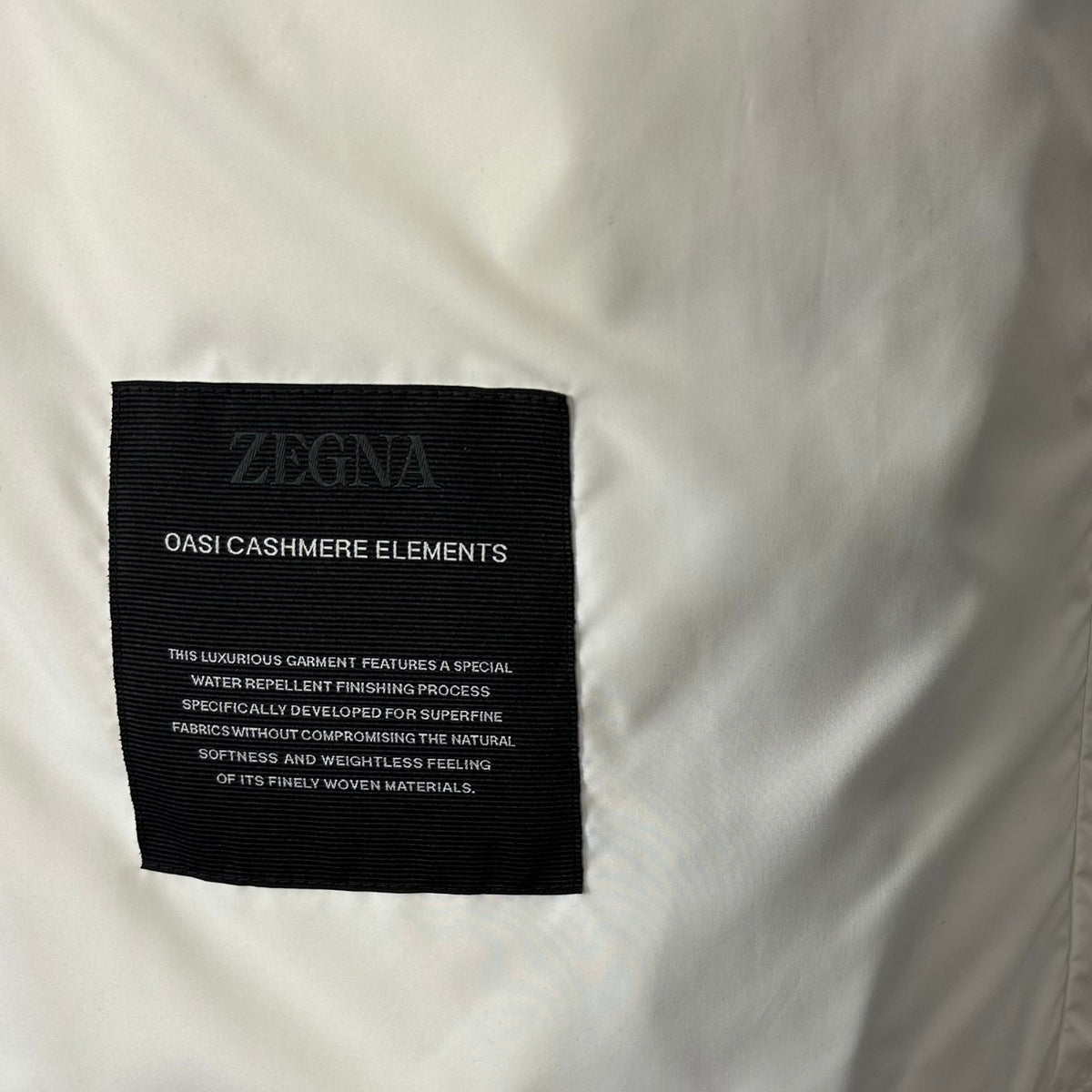 Grey Down Vest made of Cashmere/Leather Details (EU 48)
