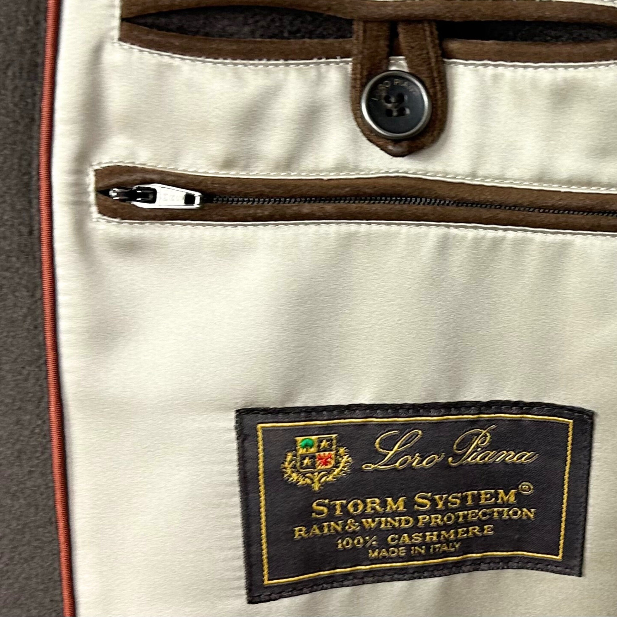 Khaki Peacoat made if Cashmere (EU 50)