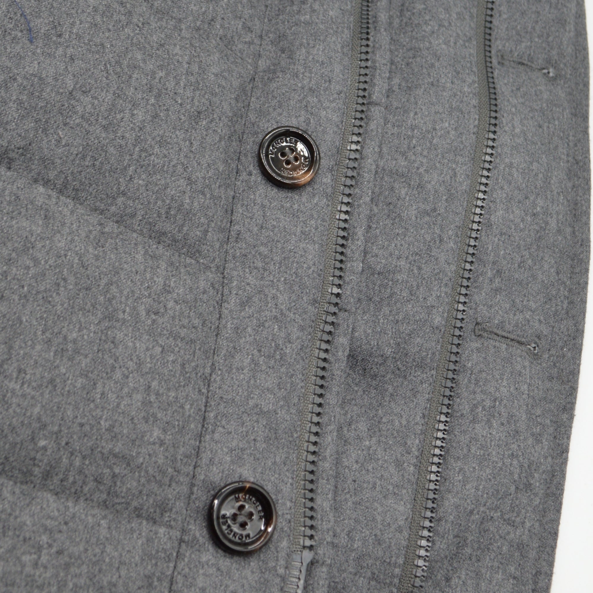 Grey Down Coat made of Wool Size (L)