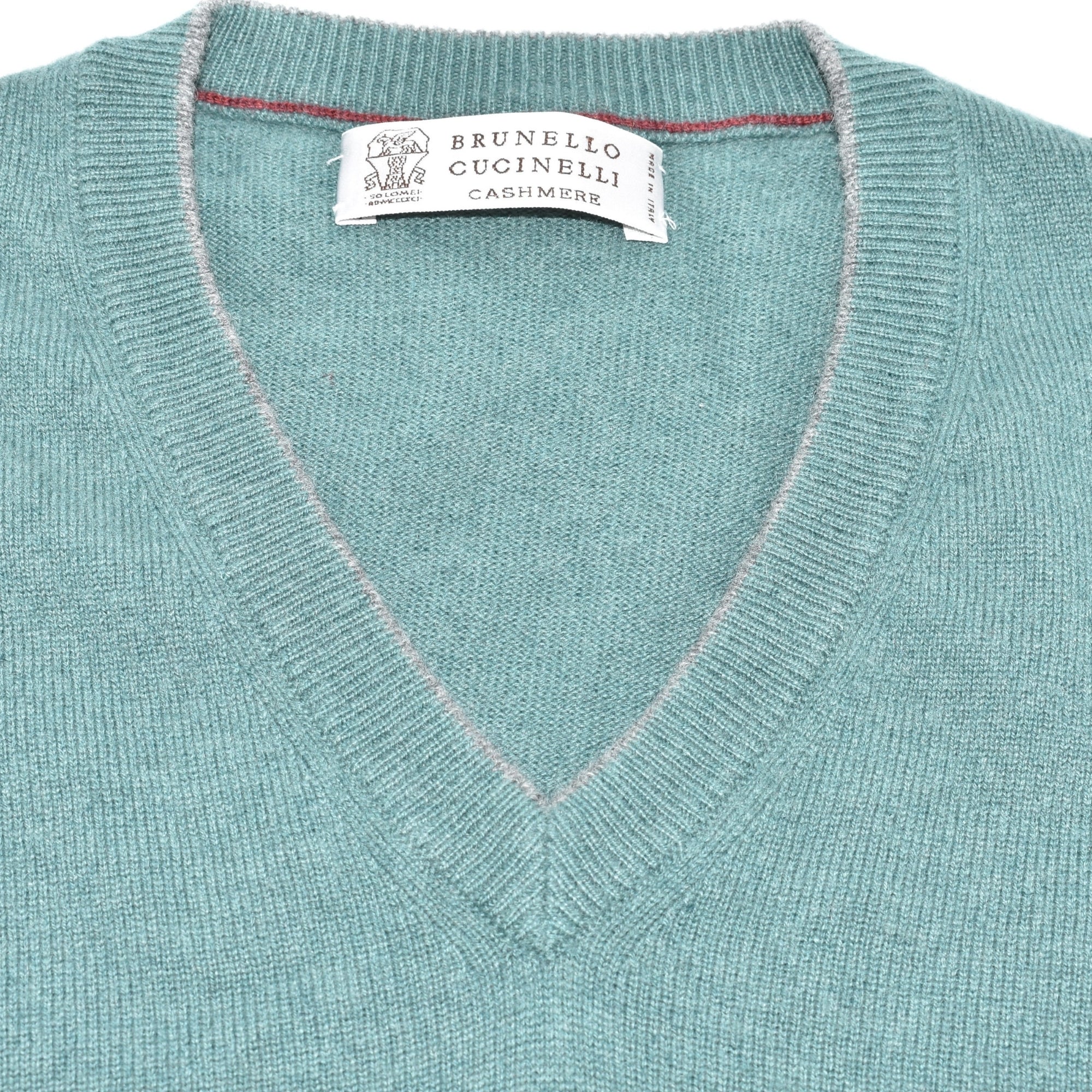 Green V-Neck Knit Cashmere Sweater (EU 52)