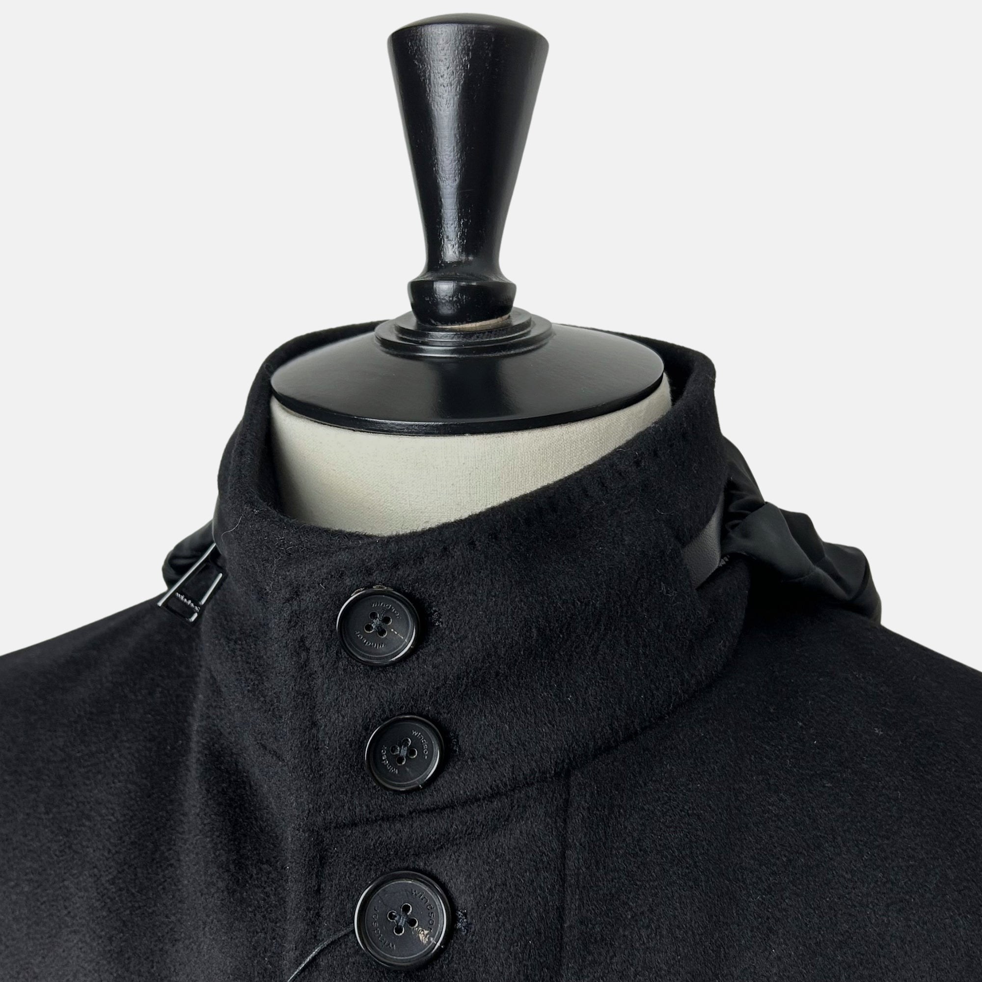 Black Coat made of  Cashmere/Nylon (EU 50)