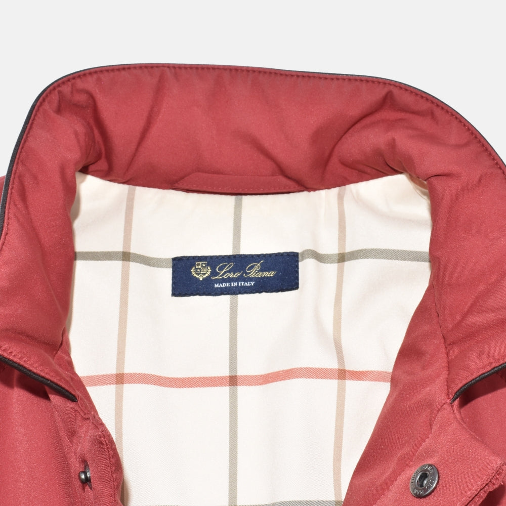 Red Vest made of Nylon/Leather Details (M)