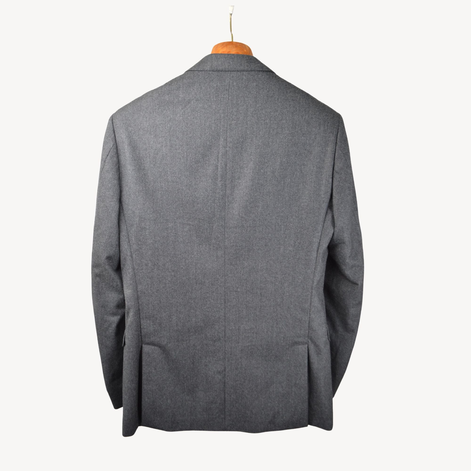 Grey Flannel Suit made of Wool (EU 48L)