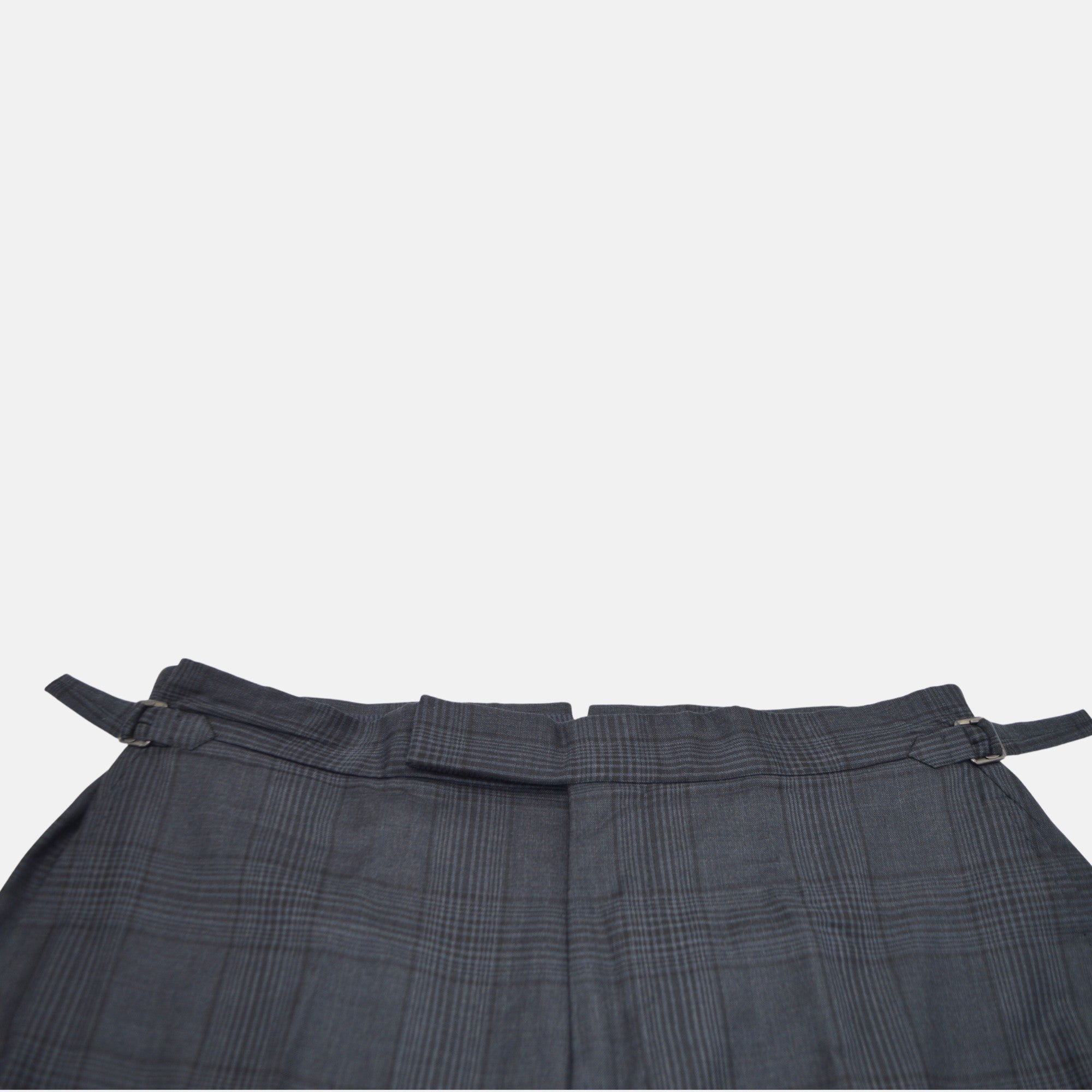 Grey/Black Checked Suit made of Silk/Rayon (EU 52)