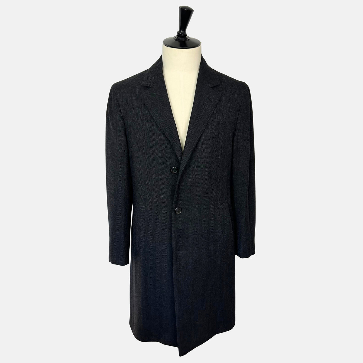 Caruso Anthracite Herringbone Coat made of Wool (EU 48) – pre-owned | Sanpetuna