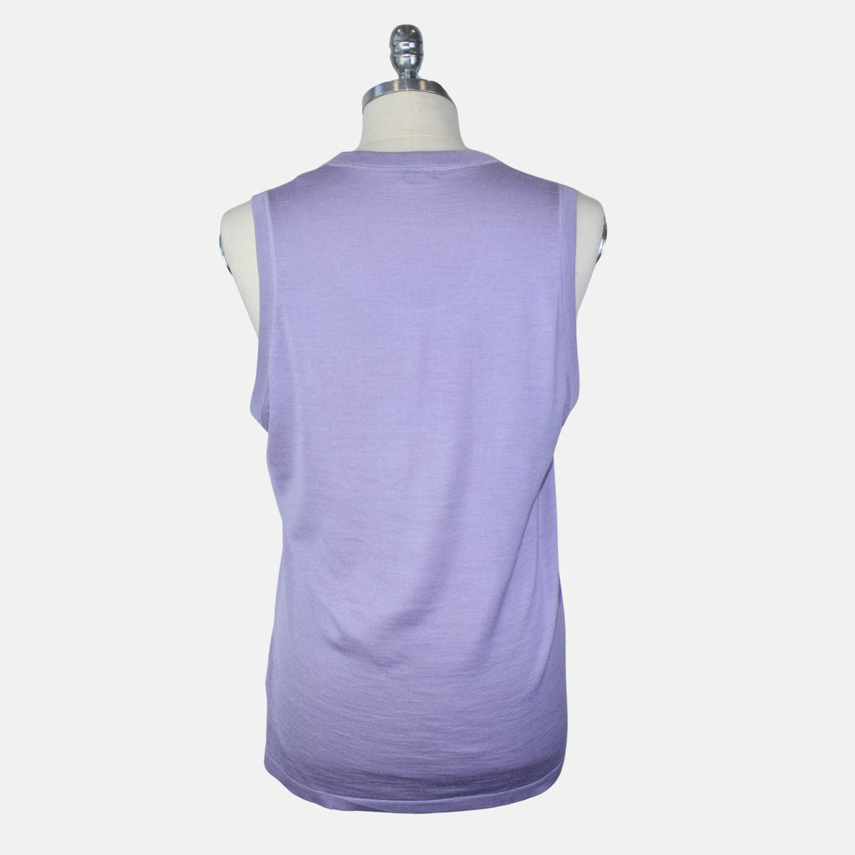 Hellviolettes ärmelloses Hemd (EU 52)
