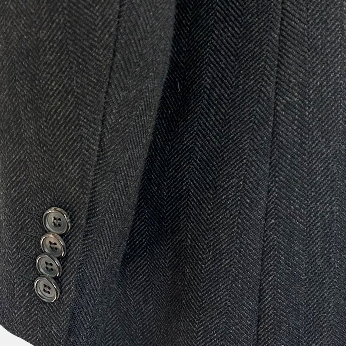 Caruso Anthracite Herringbone Coat made of Wool (EU 48) – pre-owned | Sanpetuna
