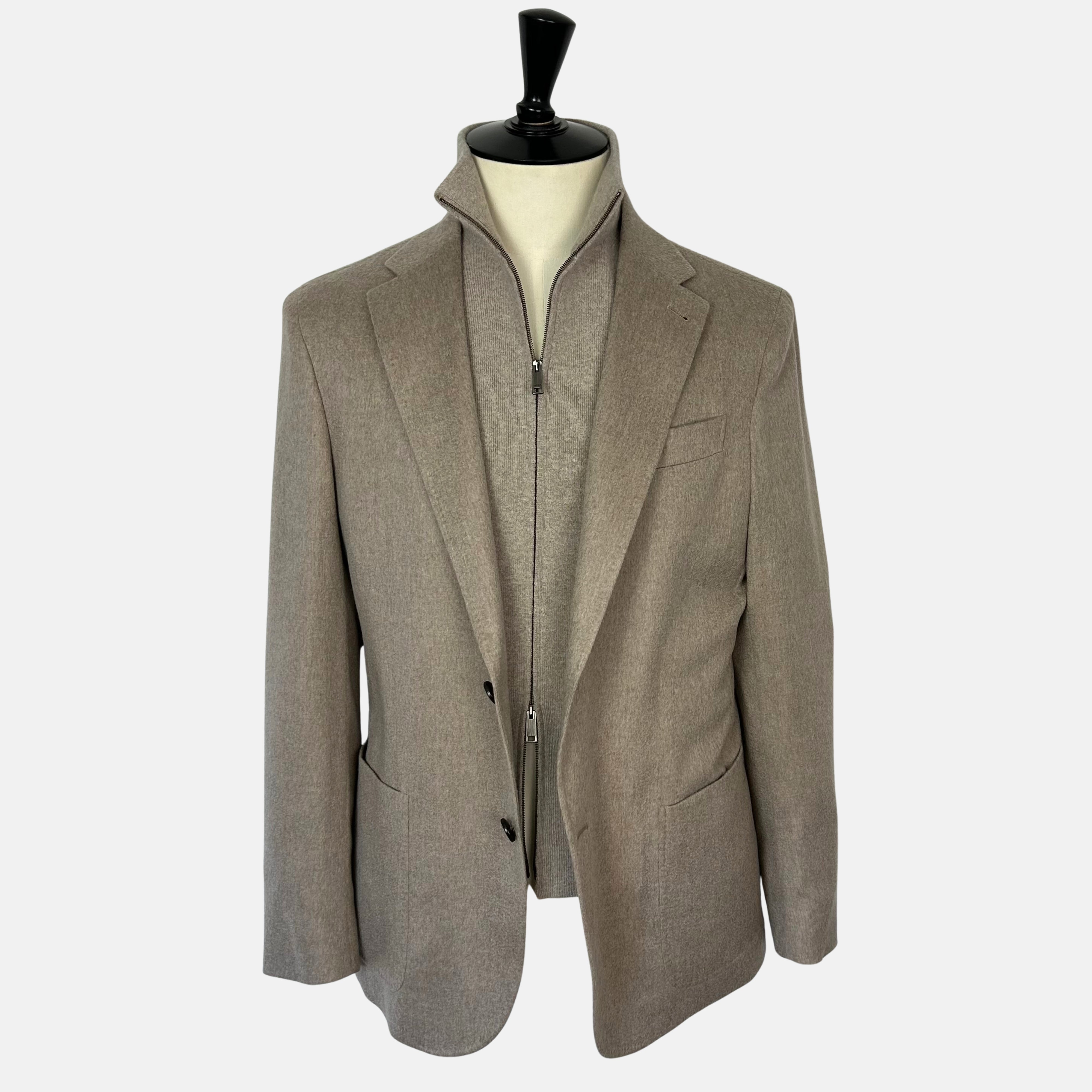 Sand Oasi Cashmere Jacket with Removable Vest (EU 52)