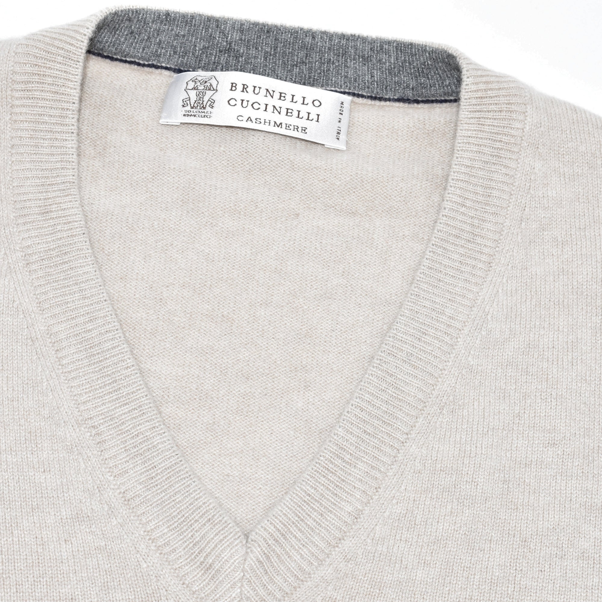 Beige V-Neck Cashmere Sweater (EU 56)