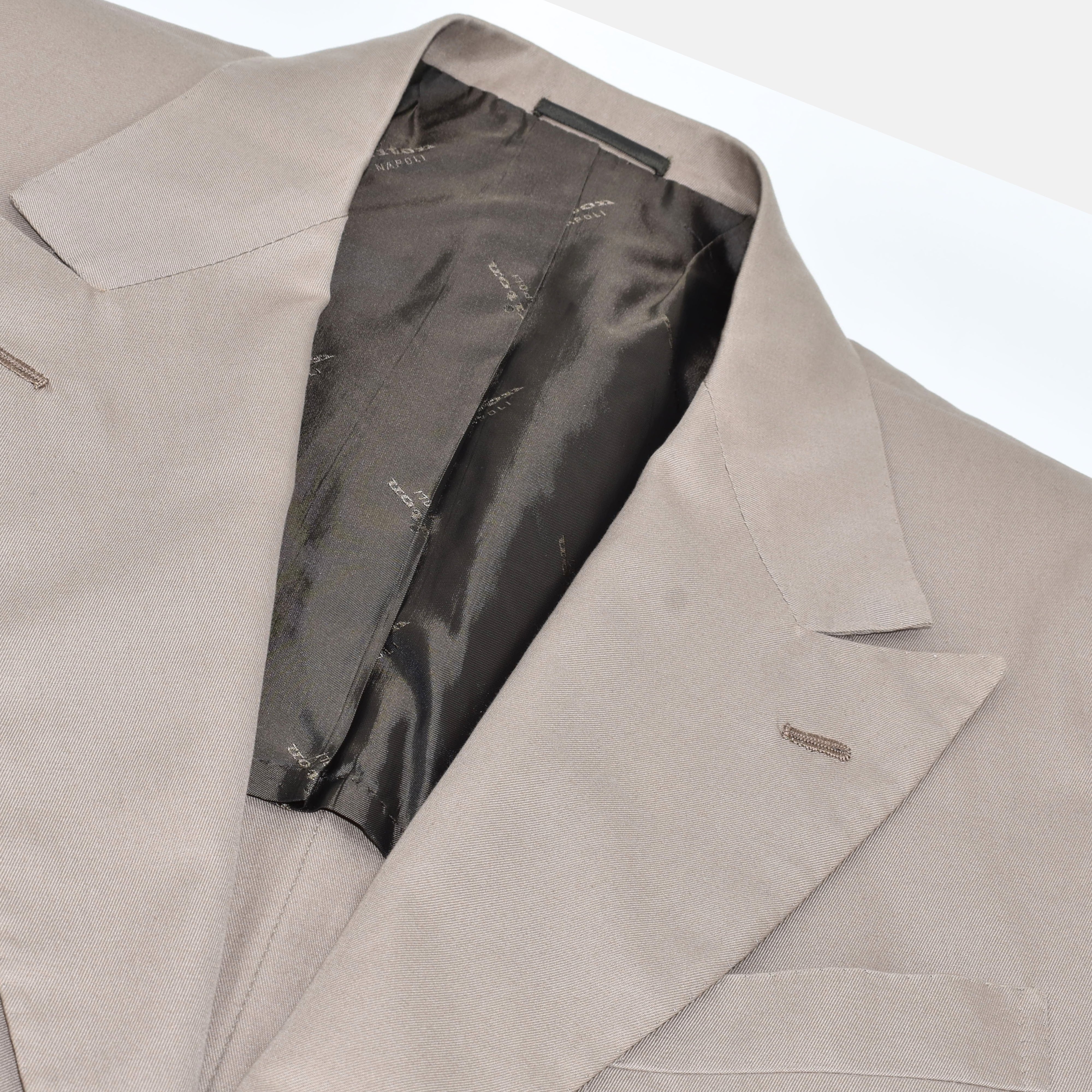 Beige Double Breasted Suit made of Cotton (EU 46, EU 48, EU 50, EU 52)
