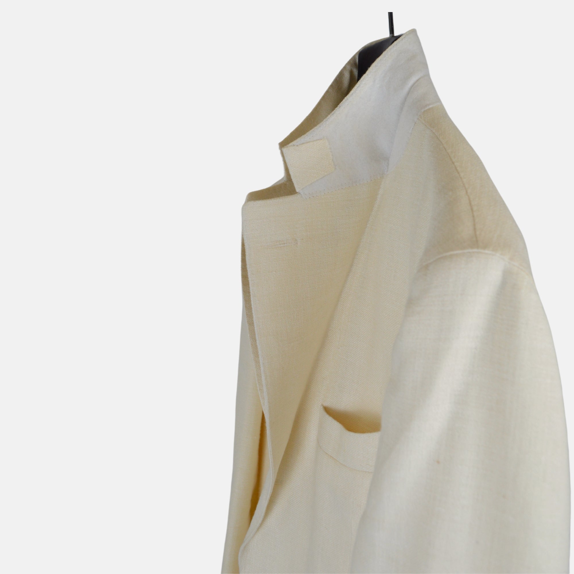 Creme Blazer made of Silk/Linen/Polyamide (EU 54)