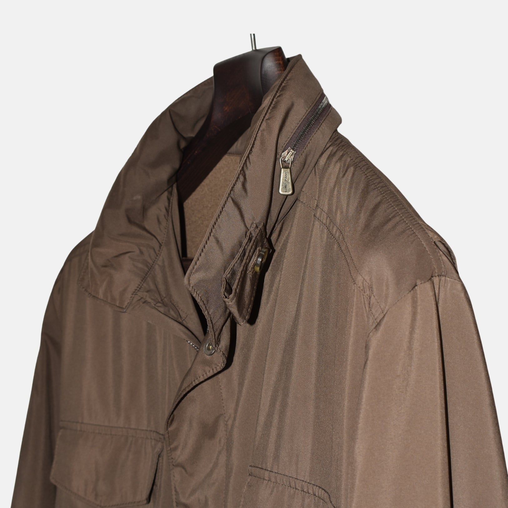 Brown "Windmate Traveller" made of Polyester/Cashmere (EU 54)
