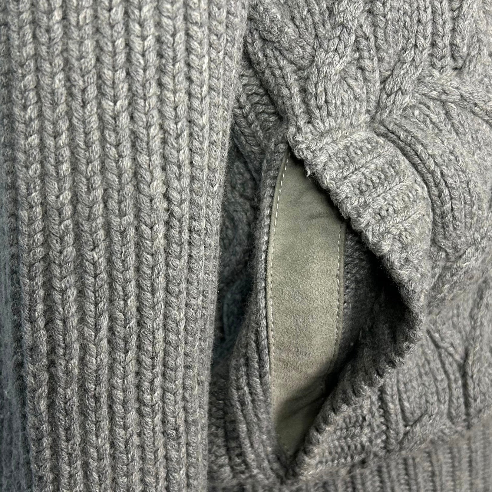Grey Cardigan made of Baby Cashmere (EU 48)