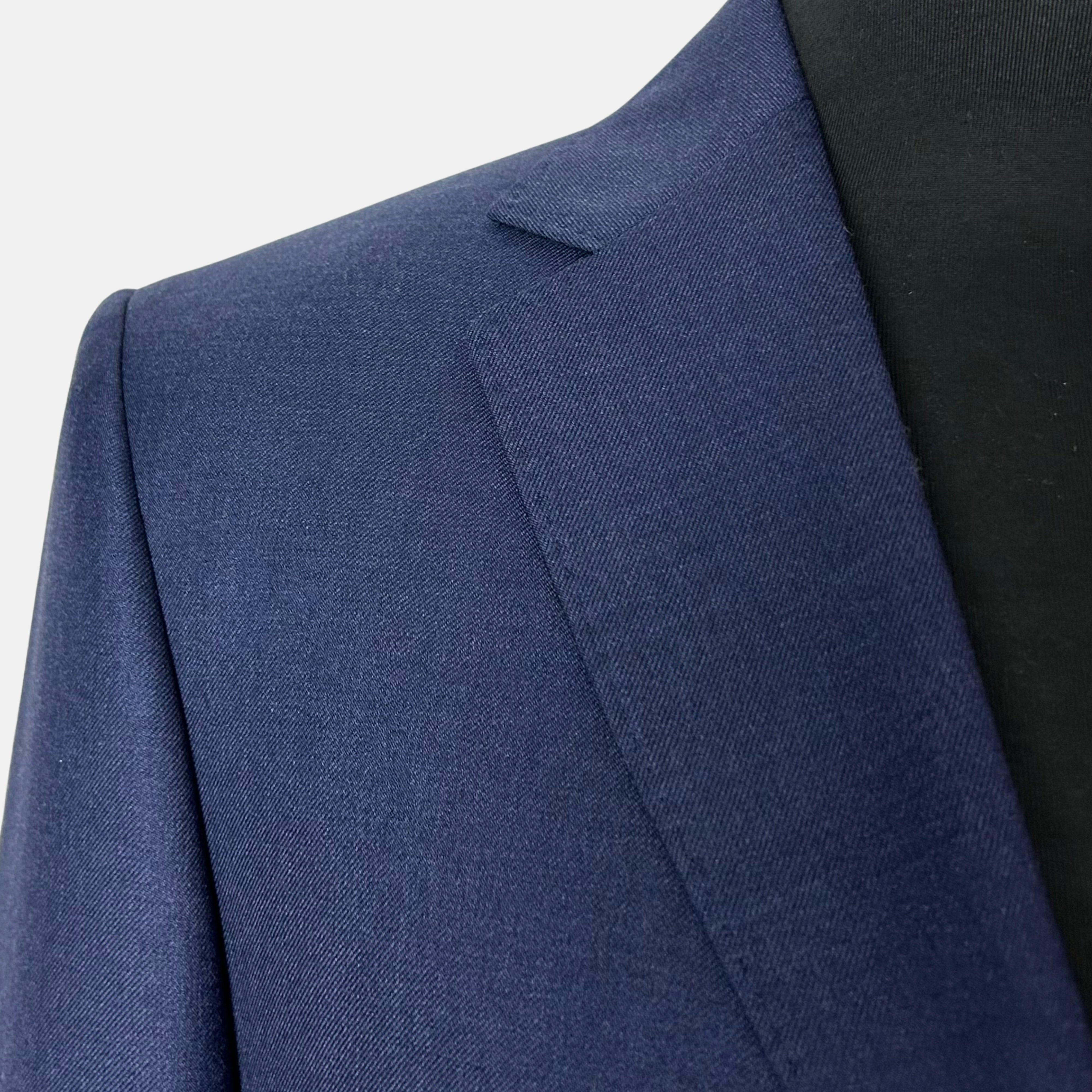 Blue Suit made of Wool (EU 46)