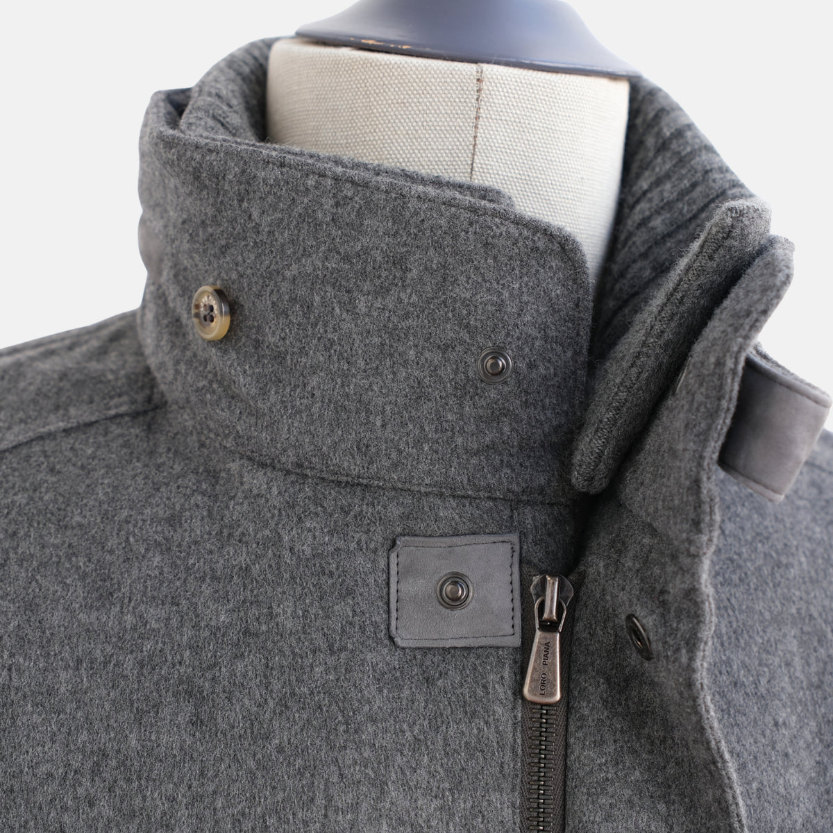 Gray Down/Storm System Jacket made of Virgin Wool/Cashmere/Suede Details (EU 52)